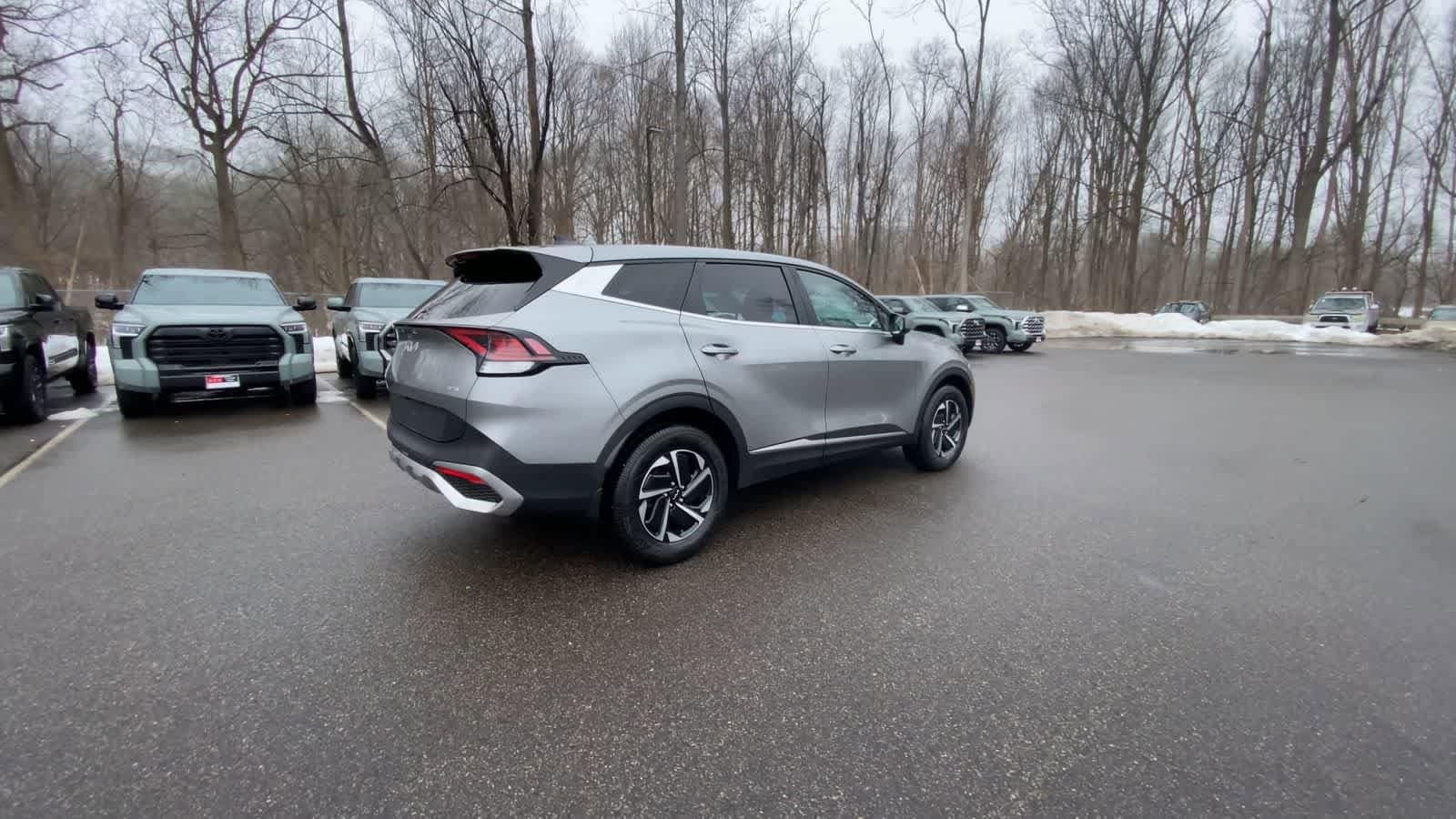 Thumbnail: 2023 Kia Sportage - 11