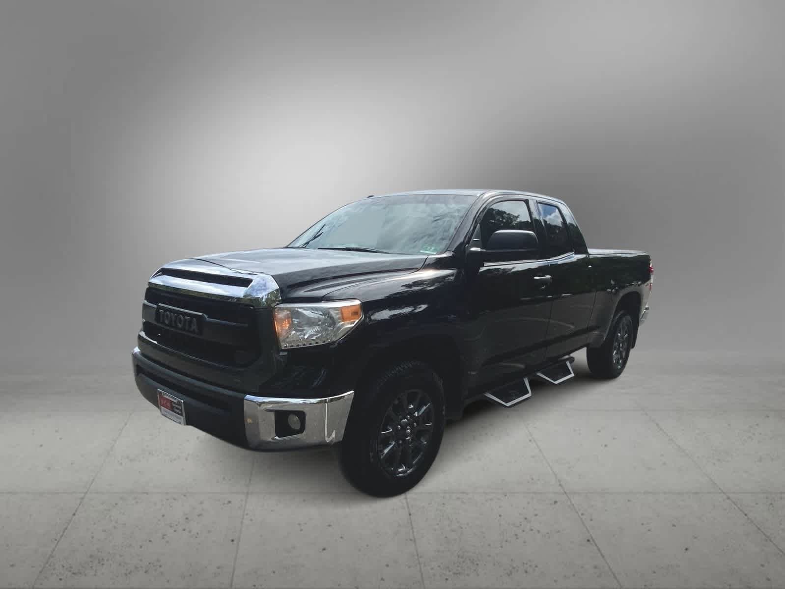 2016 Toyota Tundra SR5 -
                Freehold, NJ