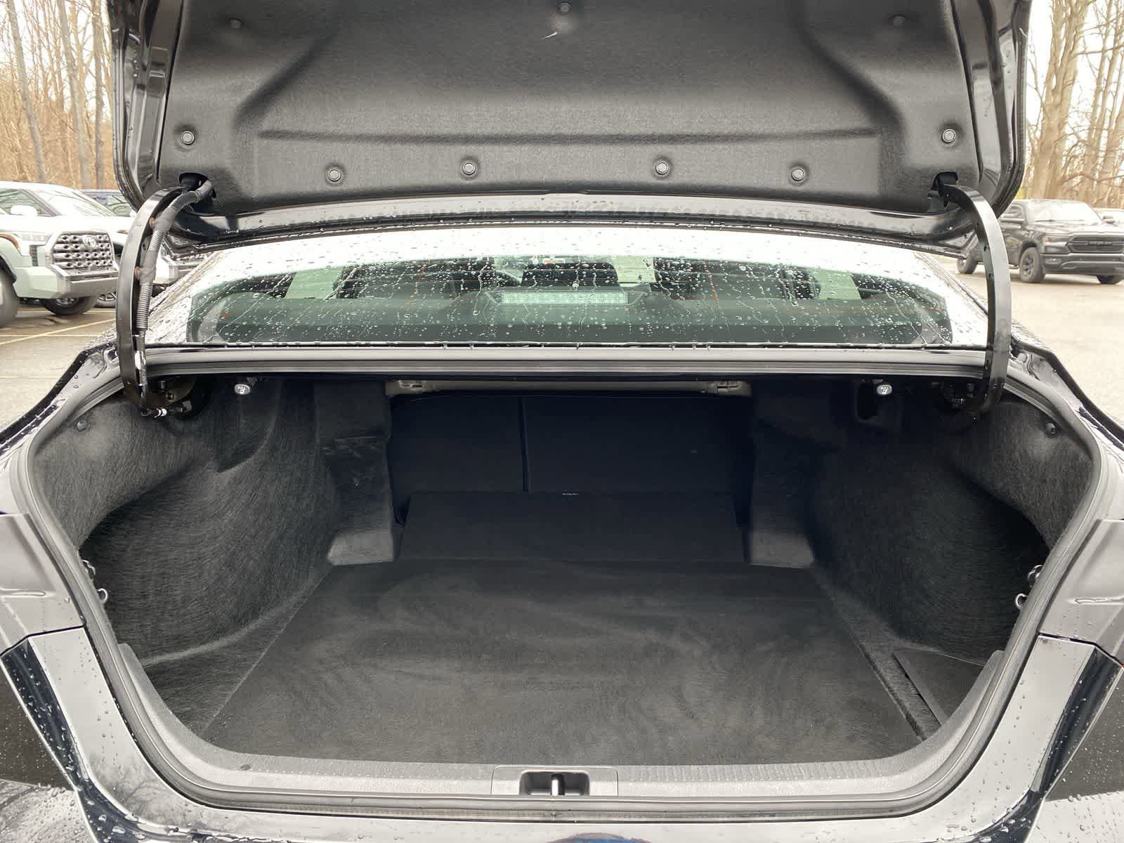 Thumbnail: 2025 Toyota Camry - 14