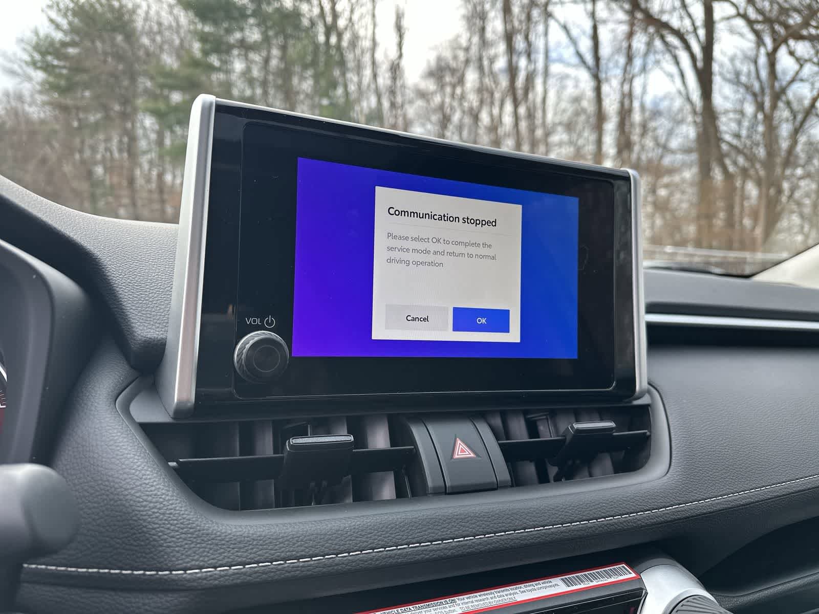 Thumbnail: 2025 Toyota RAV4 - 25