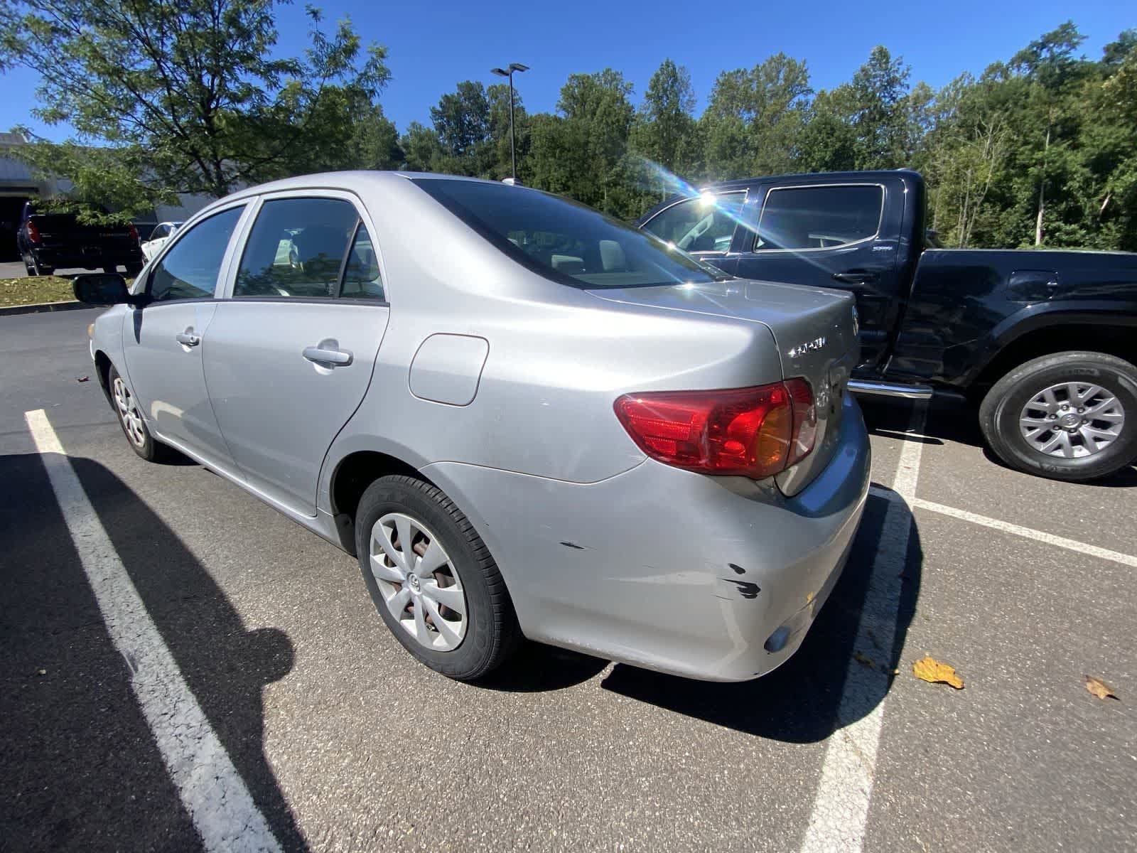 Thumbnail: 2009 Toyota Corolla - 8