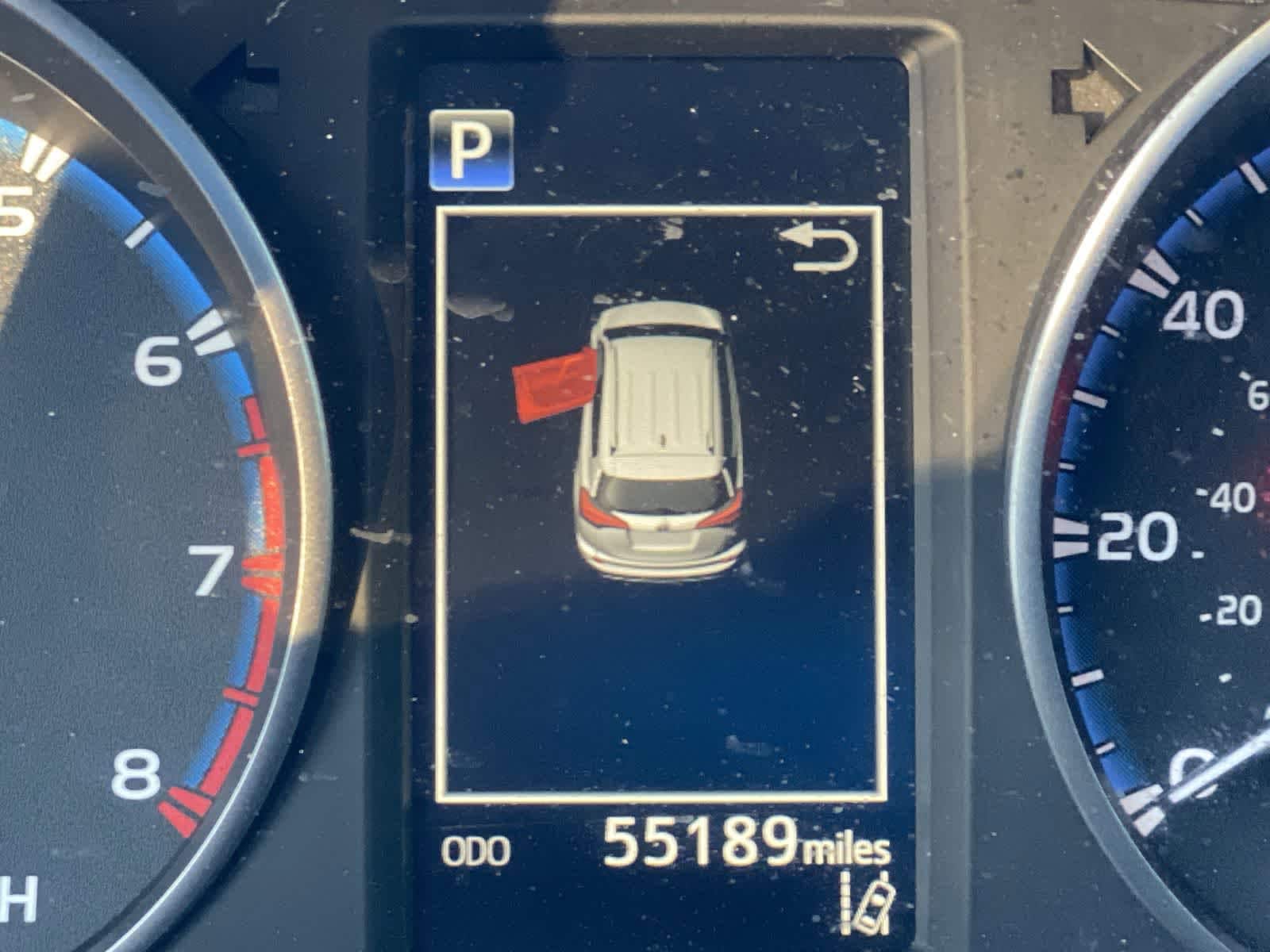 Thumbnail: 2018 Toyota RAV4 - 35