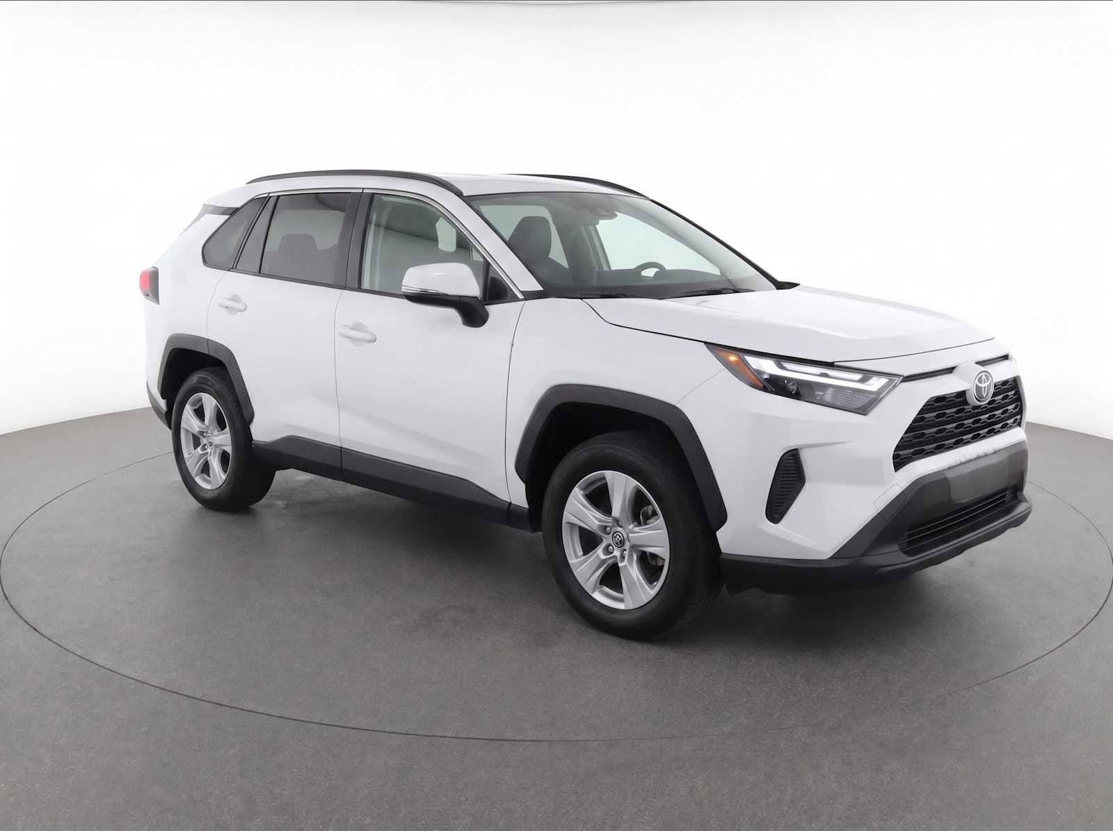 Thumbnail: 2025 Toyota RAV4 - 3