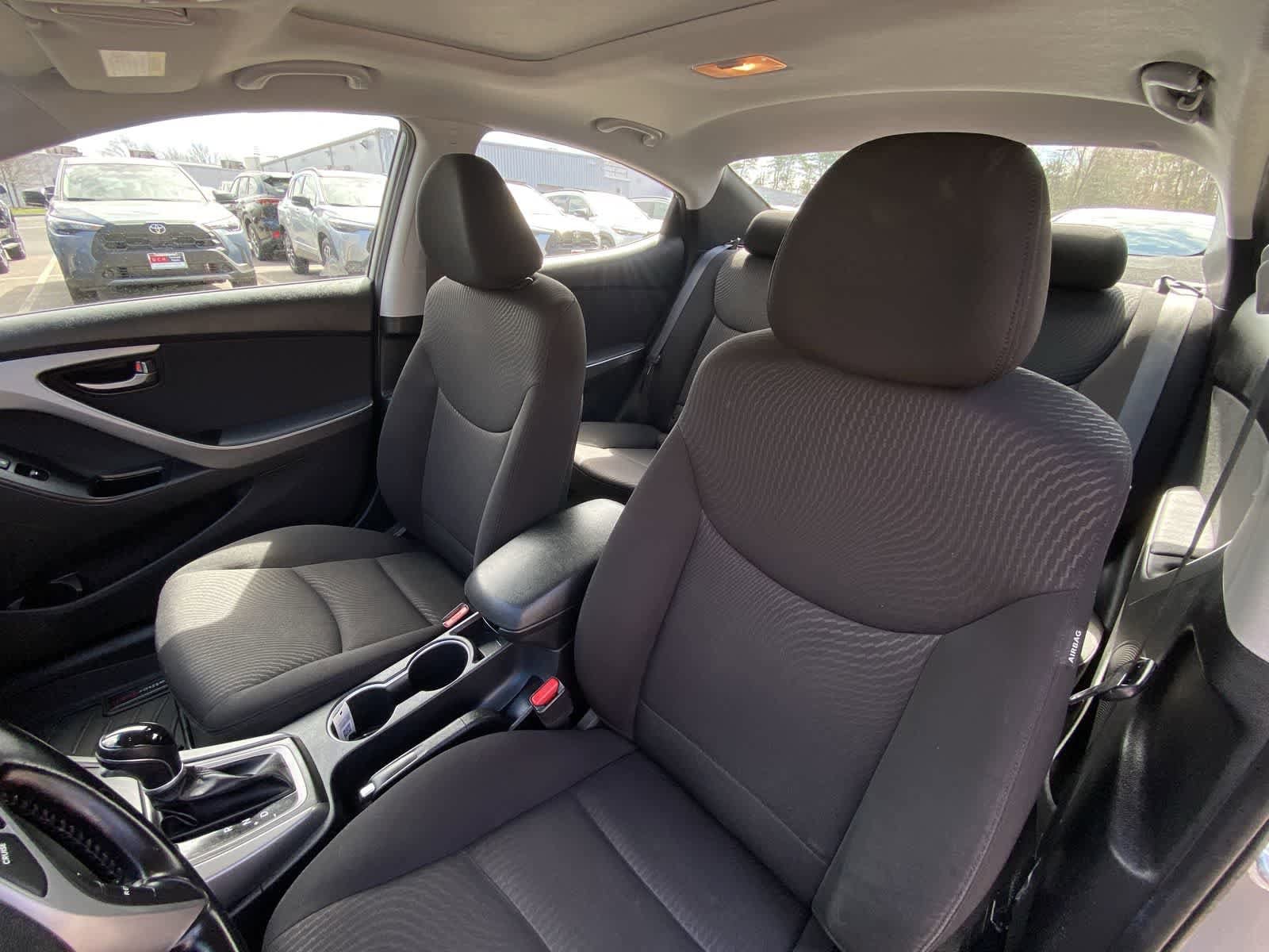 Thumbnail: 2016 Hyundai Elantra - 25