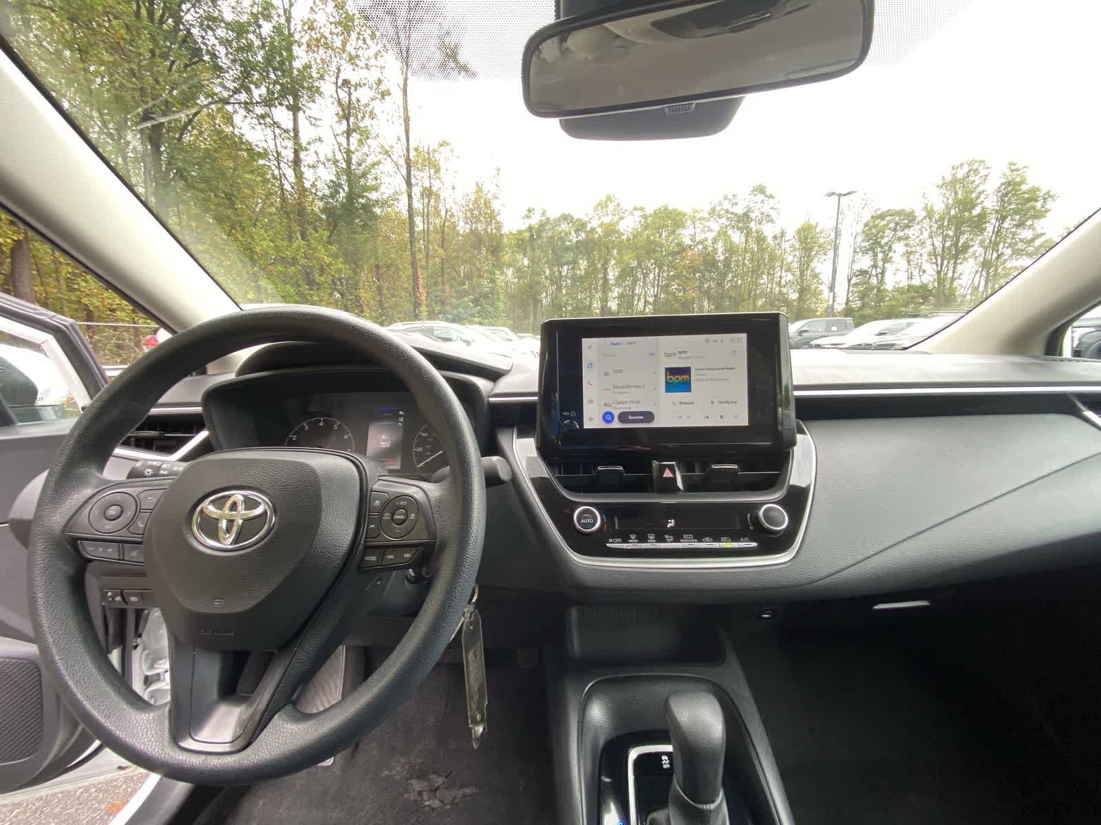 Thumbnail: 2023 Toyota Corolla - 18