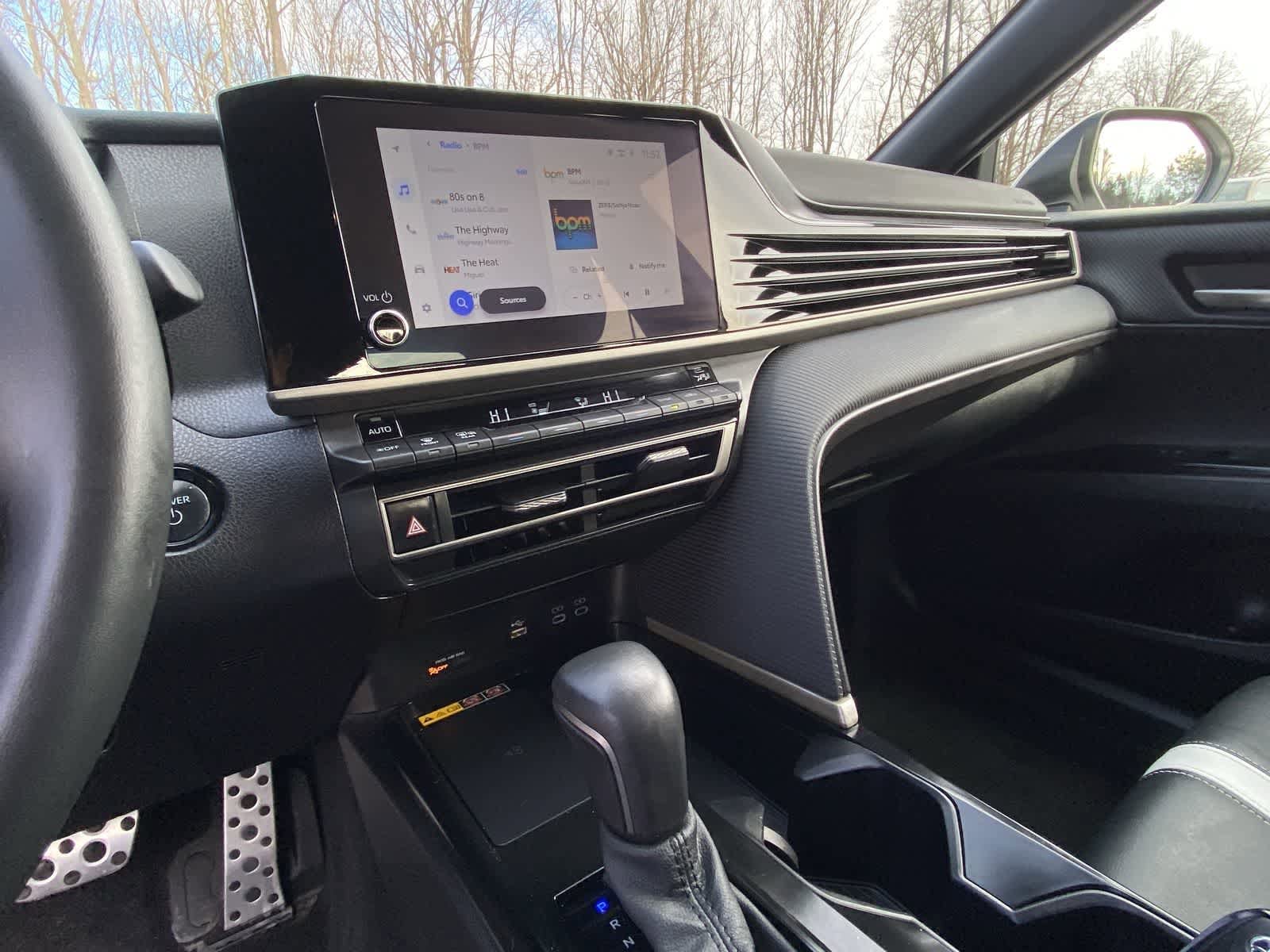 Thumbnail: 2025 Toyota Camry - 24