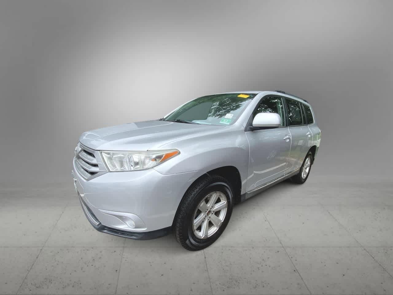 2013 Toyota Highlander Plus -
                  Freehold, NJ