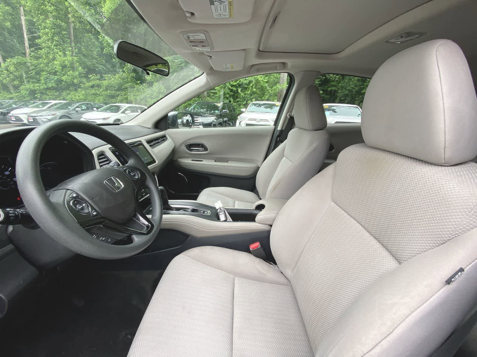 Thumbnail: 2018 Honda HR-V - 17
