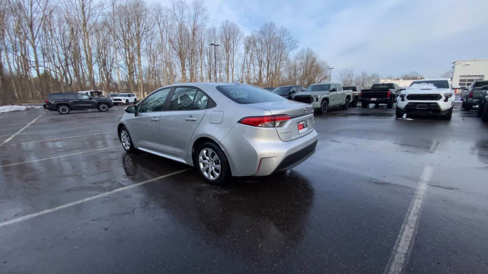 Thumbnail: 2024 Toyota Corolla - 6