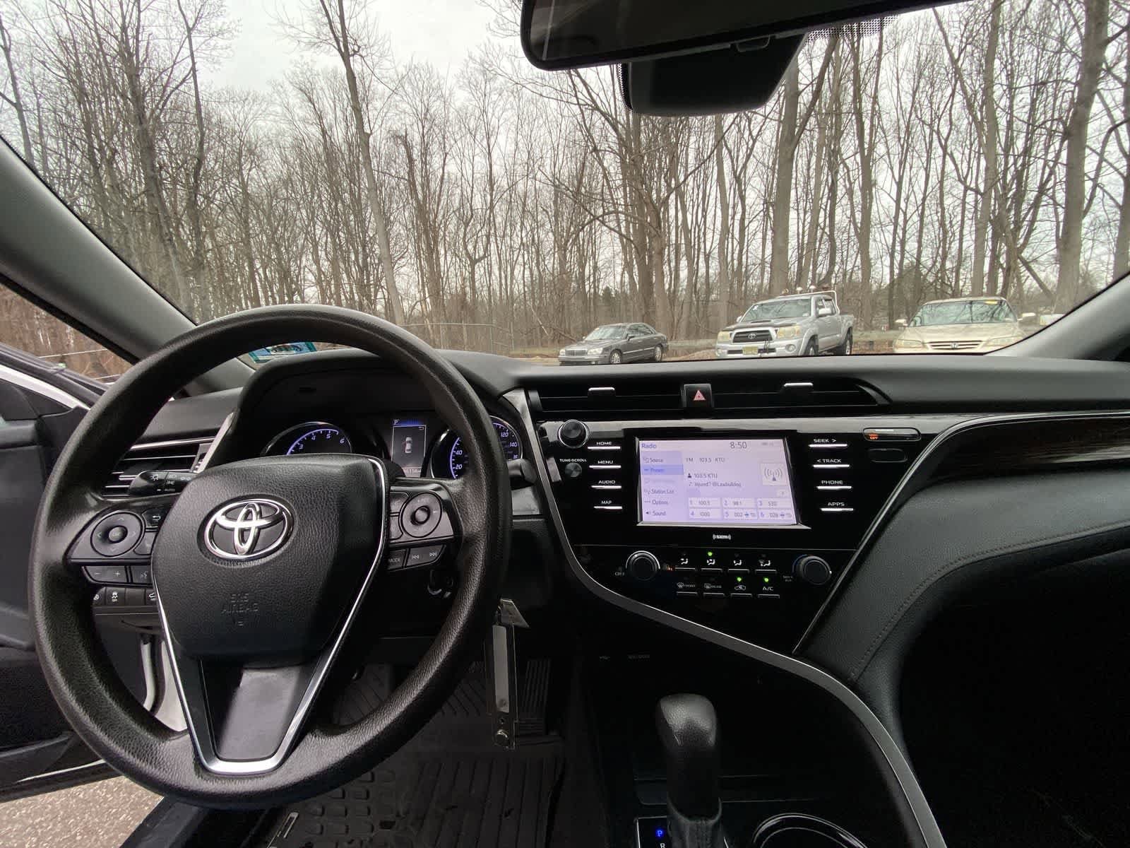 Thumbnail: 2020 Toyota Camry - 23