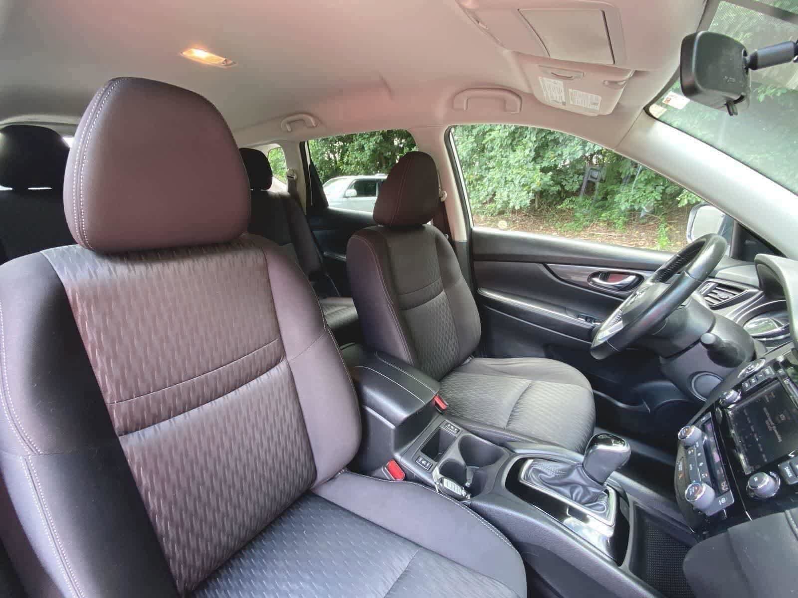 Thumbnail: 2018 Nissan Rogue - 21