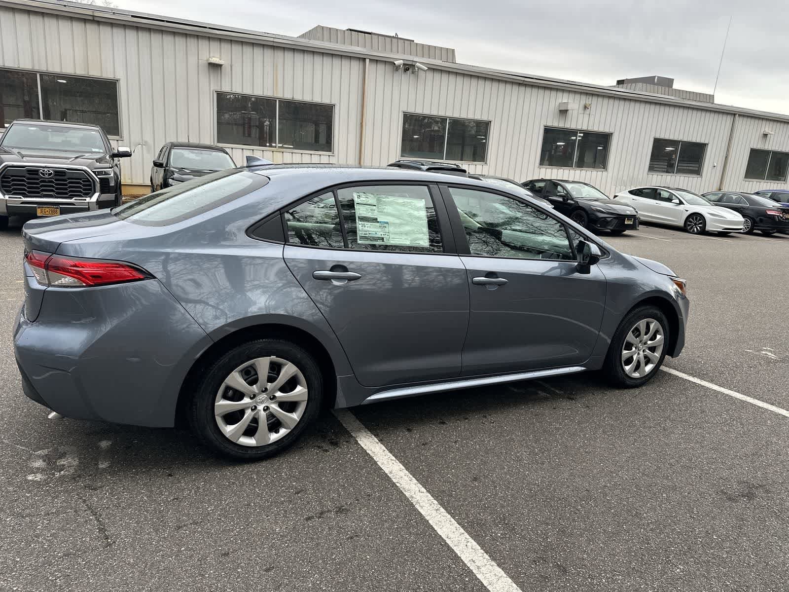 Thumbnail: 2026 Toyota Corolla - 10