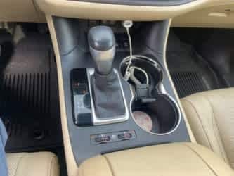 Thumbnail: 2017 Toyota Highlander - 27