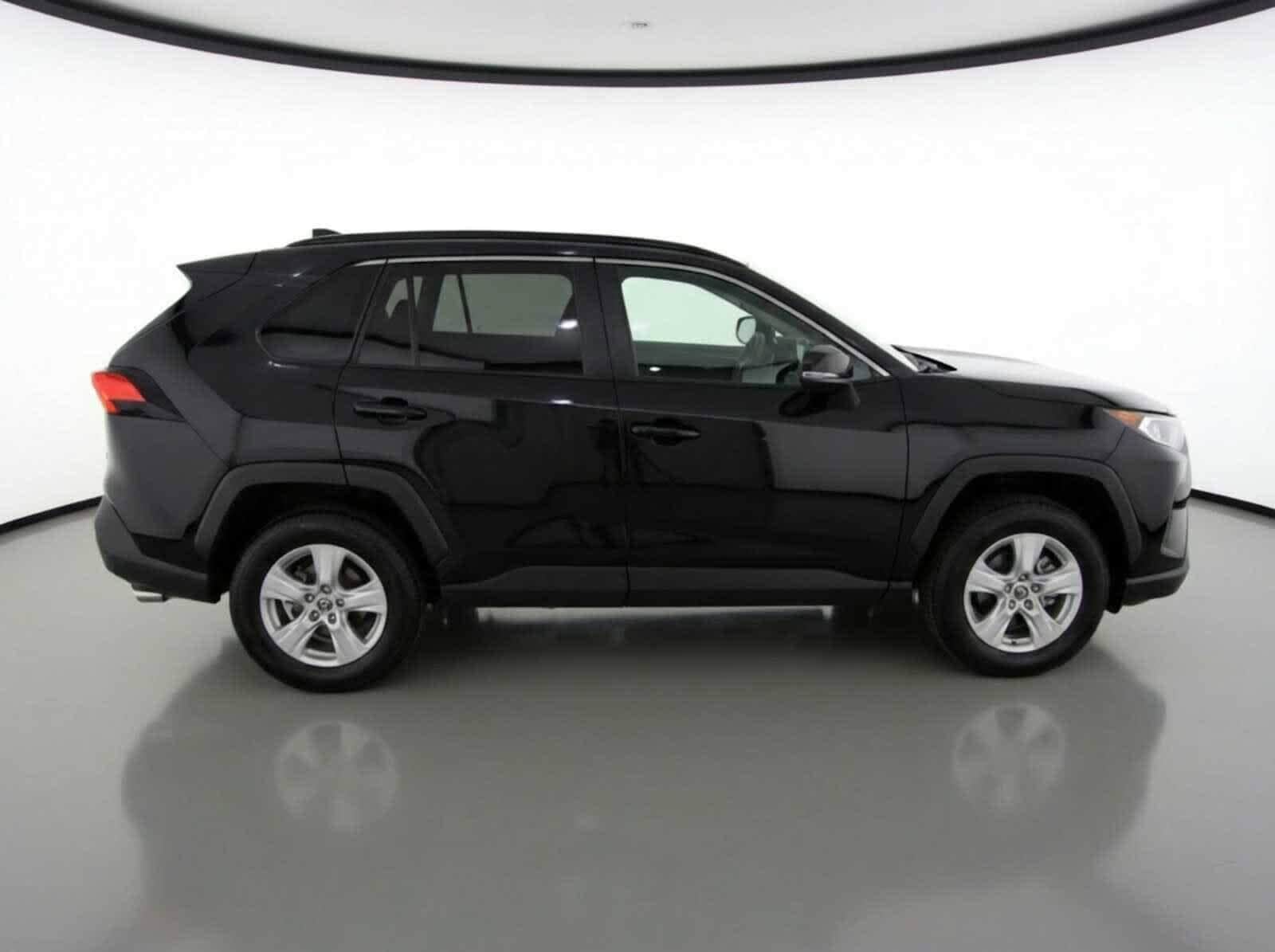 Thumbnail: 2024 Toyota RAV4 - 8