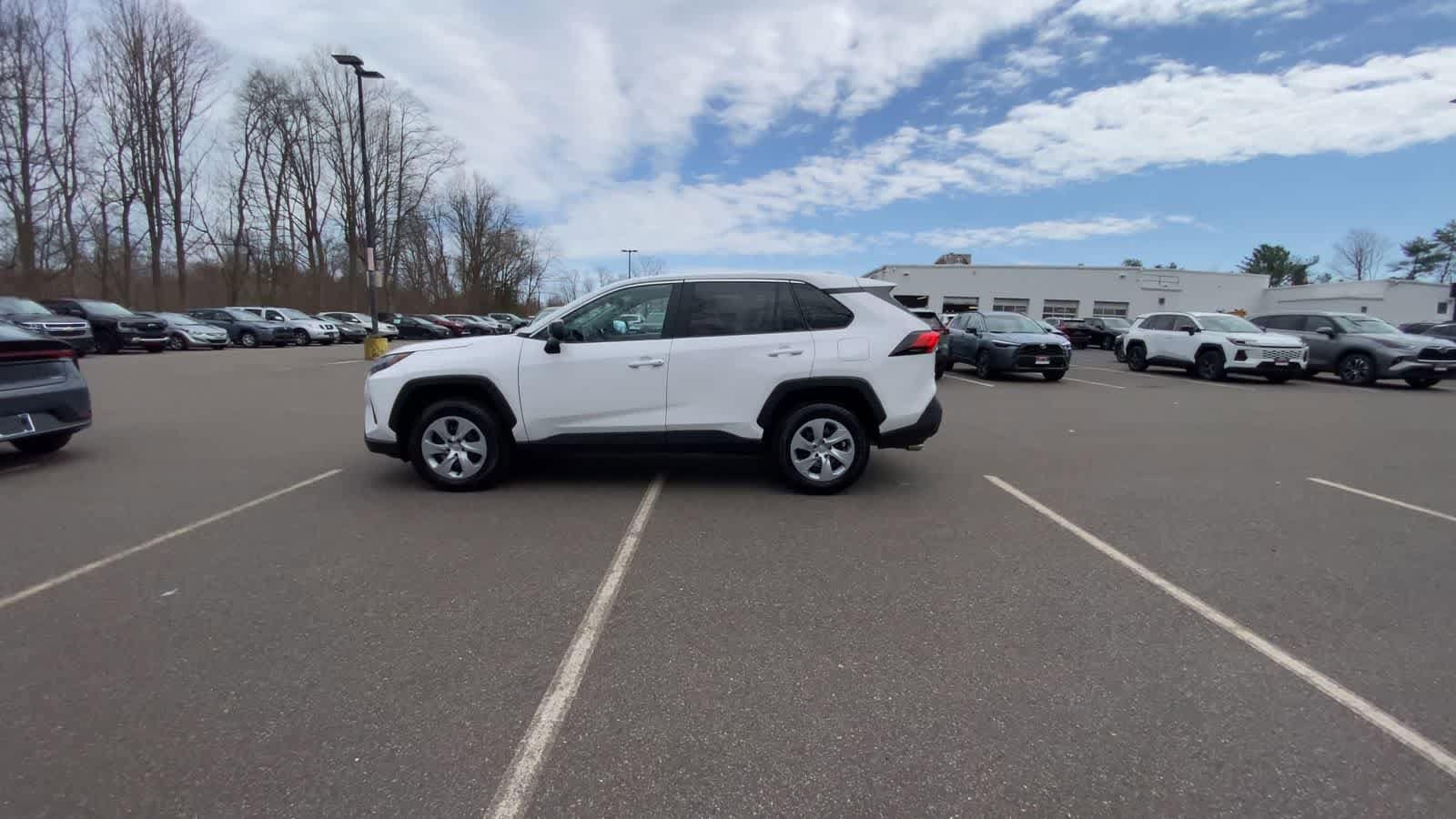 Thumbnail: 2025 Toyota RAV4 - 5