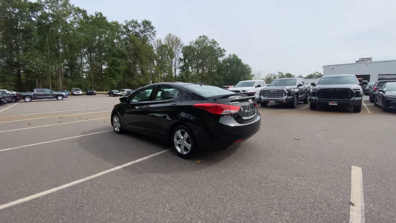 Thumbnail: 2013 Hyundai Elantra - 6