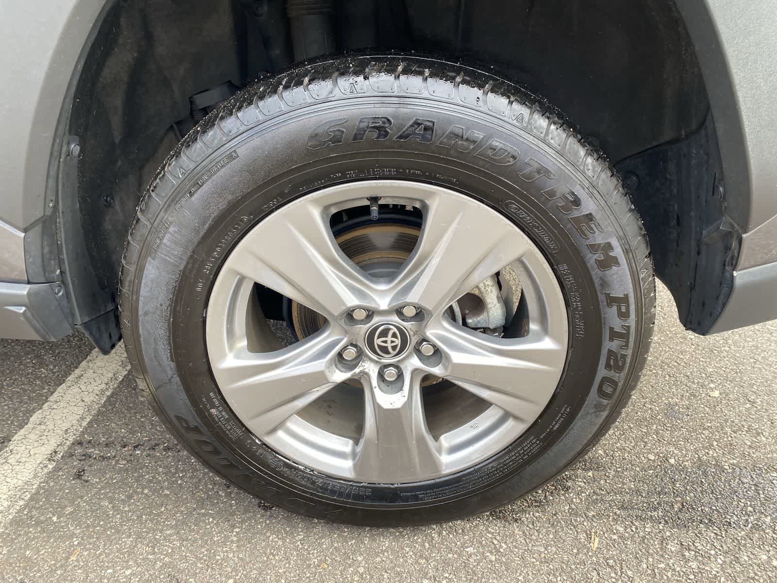 Thumbnail: 2024 Toyota RAV4 - 12