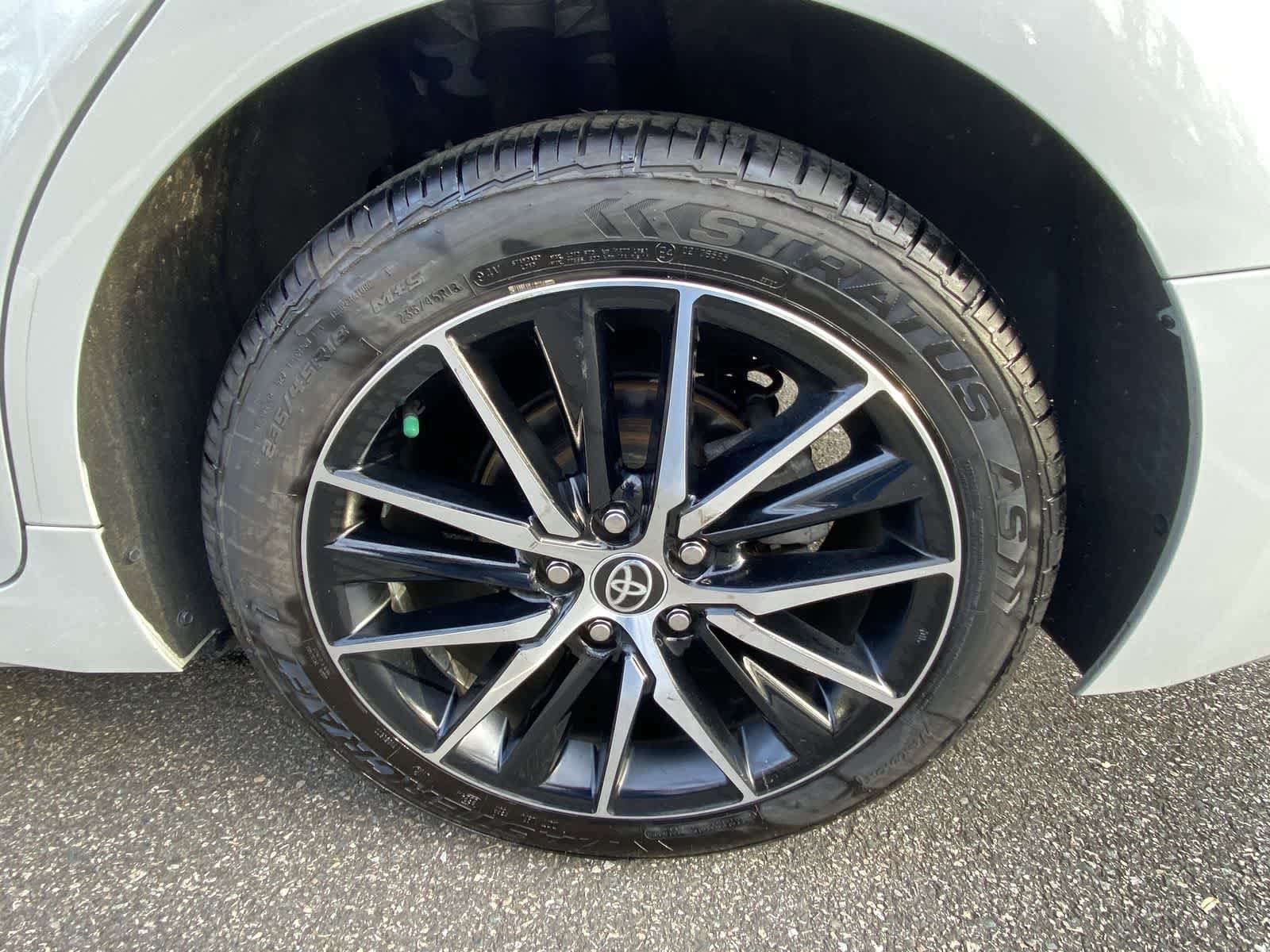 Thumbnail: 2023 Toyota Camry - 18