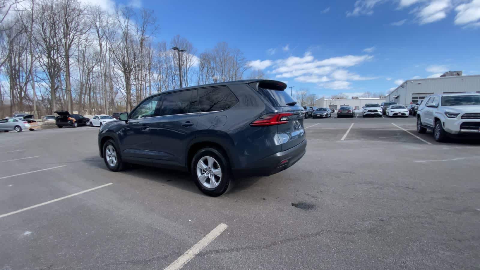 Thumbnail: 2026 Toyota Grand Highlander - 11