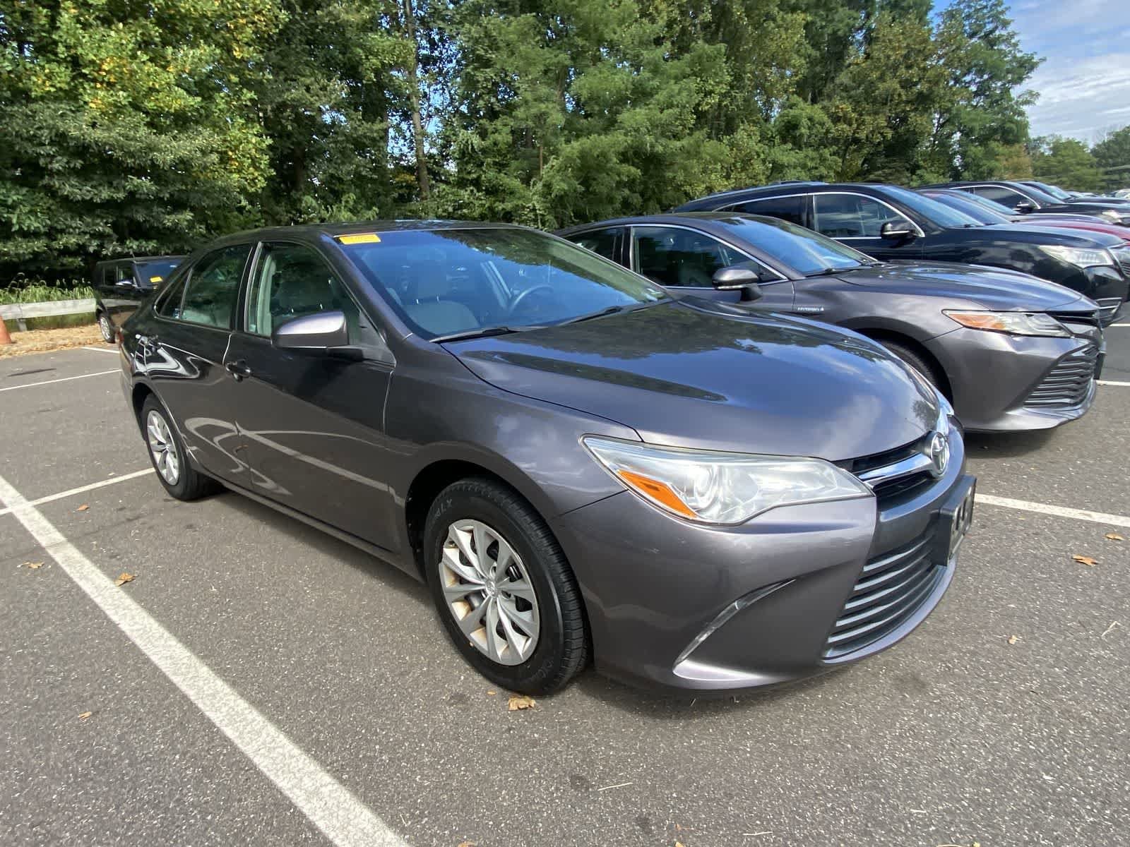 Thumbnail: 2017 Toyota Camry - 3