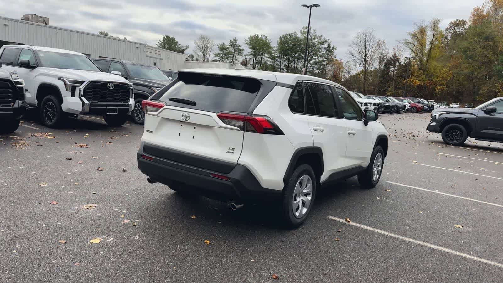 Thumbnail: 2025 Toyota RAV4 - 14