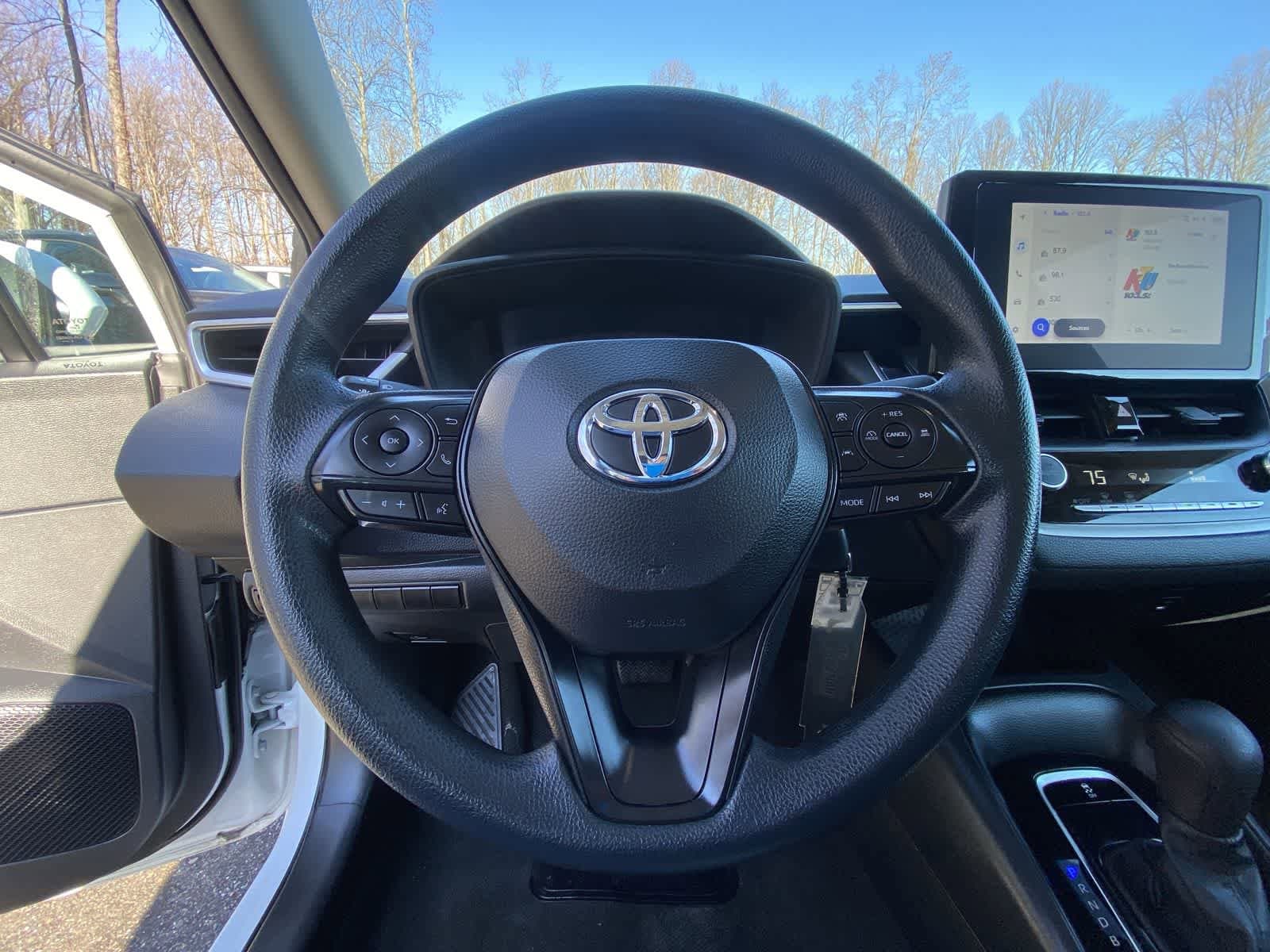 Thumbnail: 2024 Toyota Corolla - 32