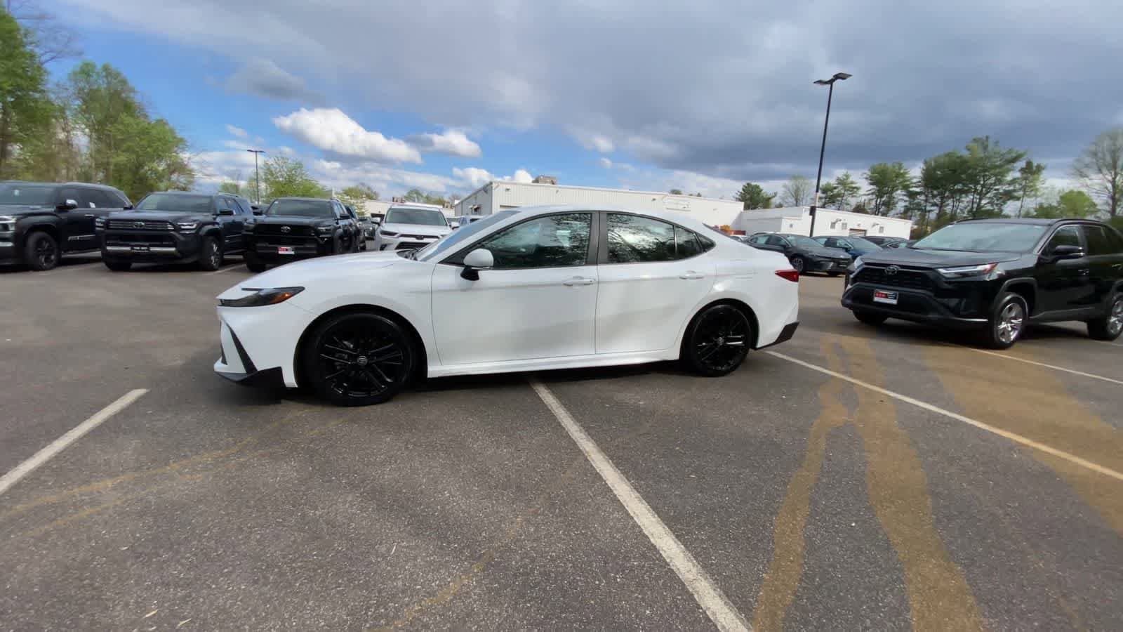 Thumbnail: 2025 Toyota Camry - 6