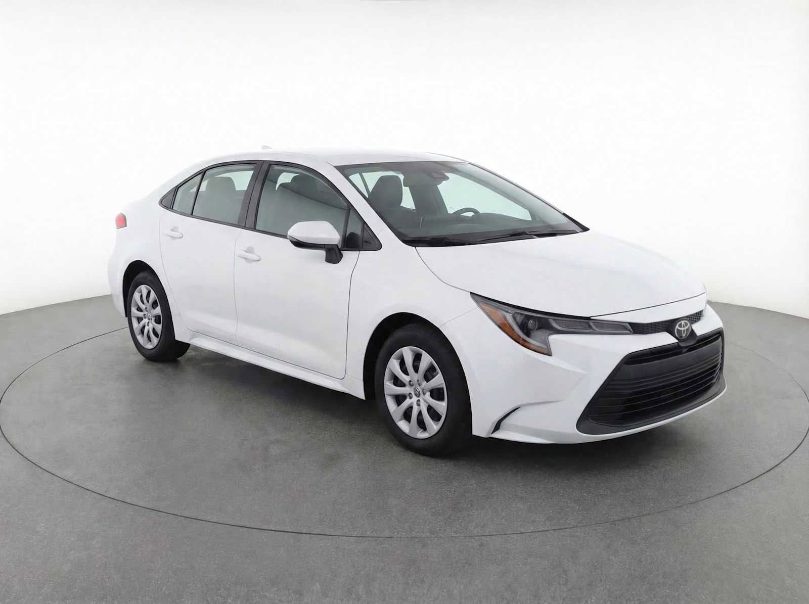 Thumbnail: 2025 Toyota Corolla - 3