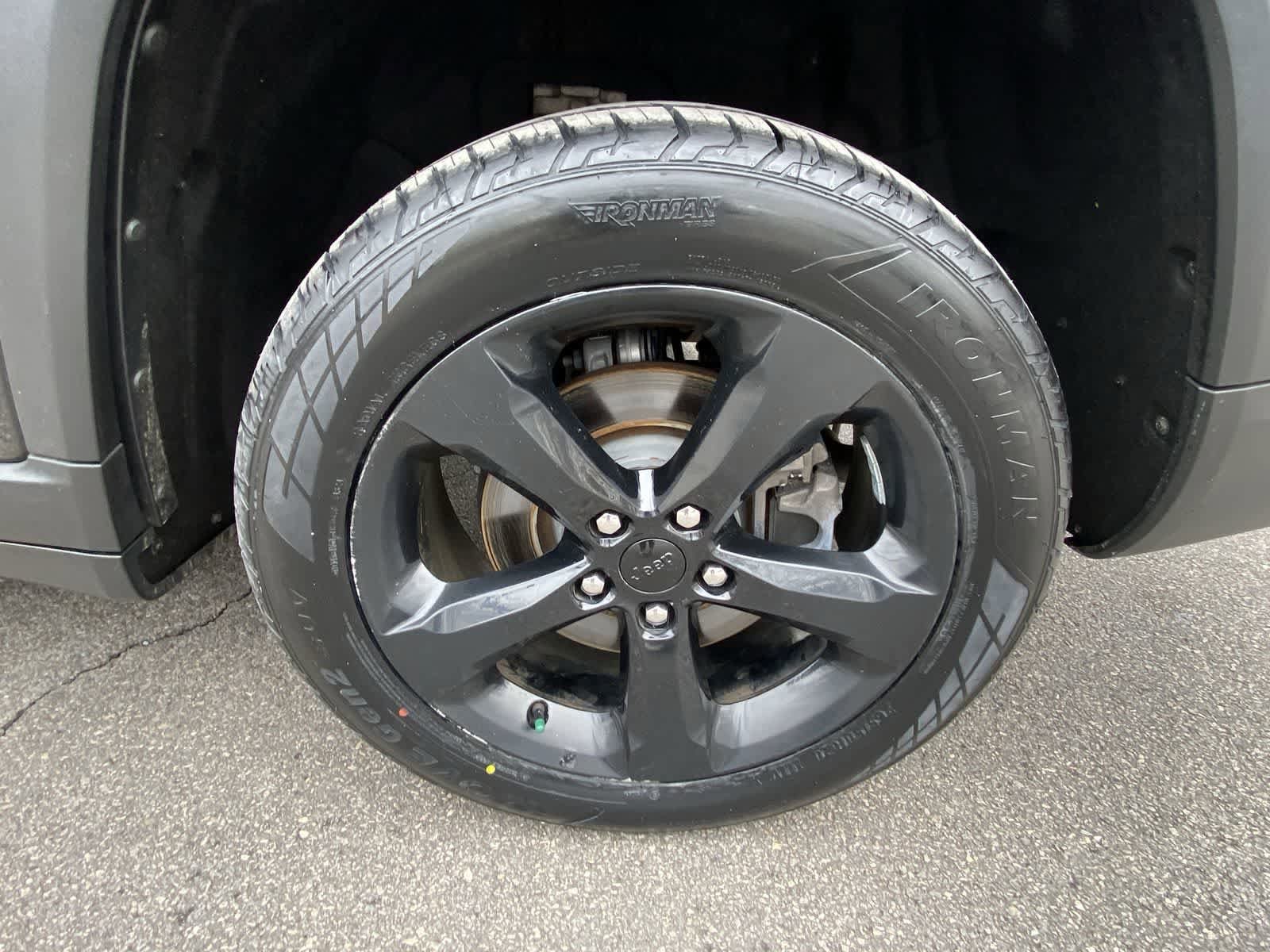 Thumbnail: 2022 Jeep Grand Cherokee - 15