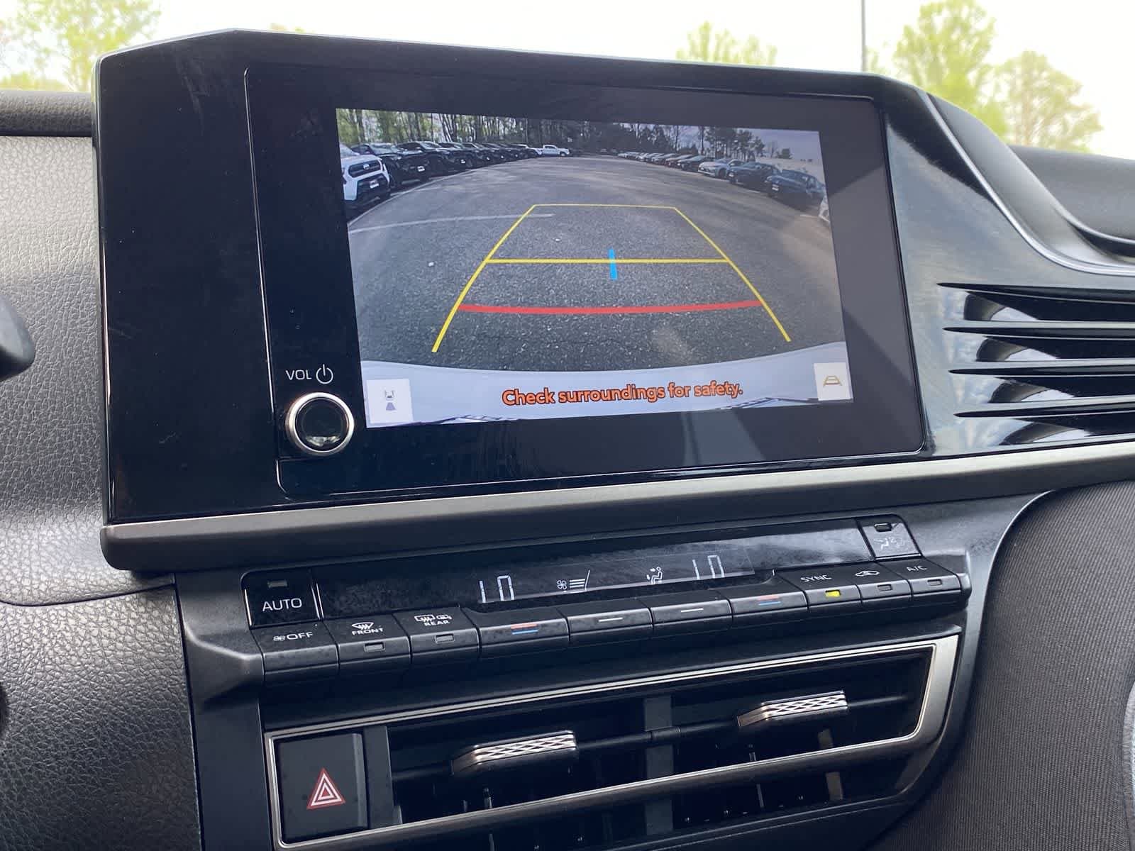 Thumbnail: 2025 Toyota Camry - 31