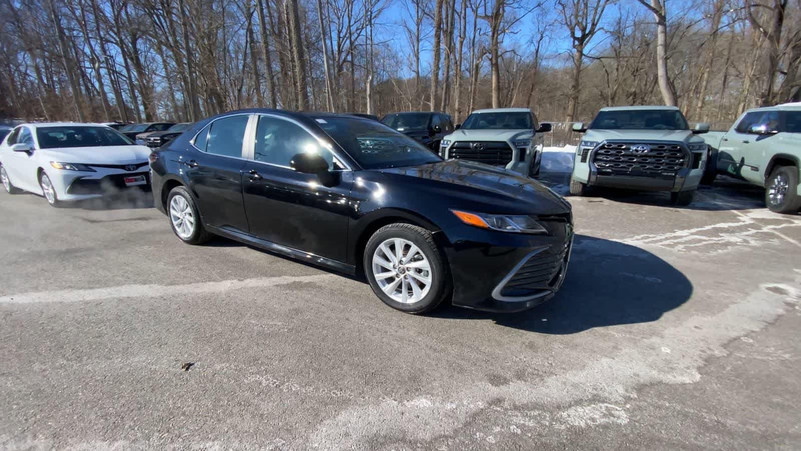 Thumbnail: 2024 Toyota Camry - 10