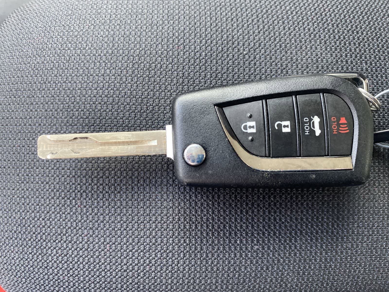 Thumbnail: 2025 Toyota Corolla - 31