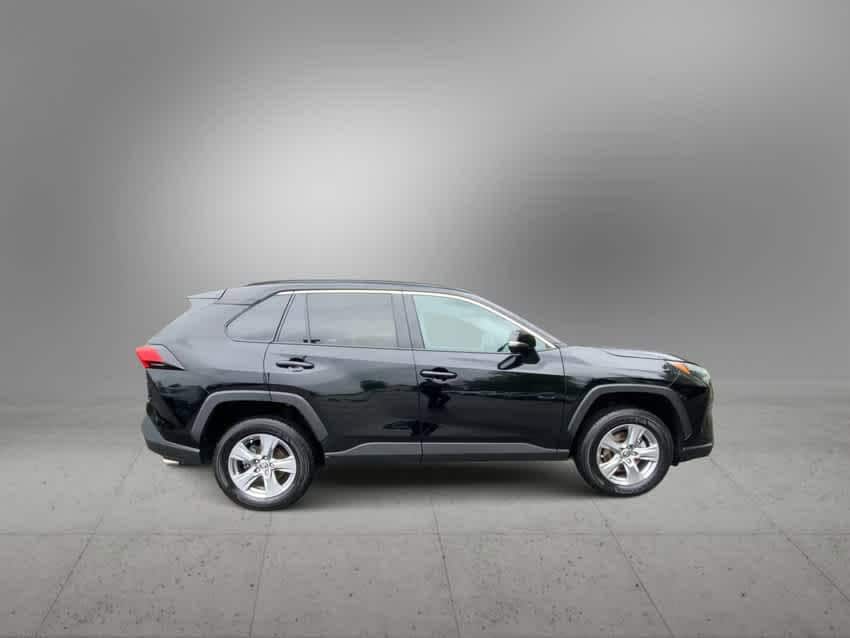 Thumbnail: 2023 Toyota RAV4 - 9