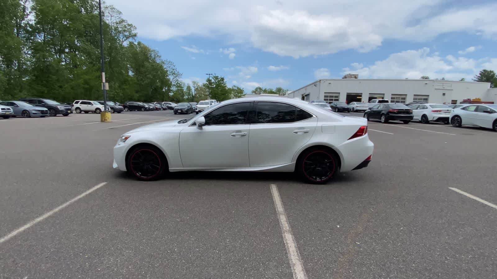Thumbnail: 2015 Lexus IS - 5