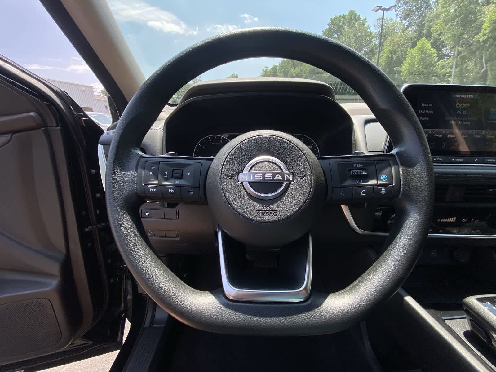 Thumbnail: 2023 Nissan Rogue - 25