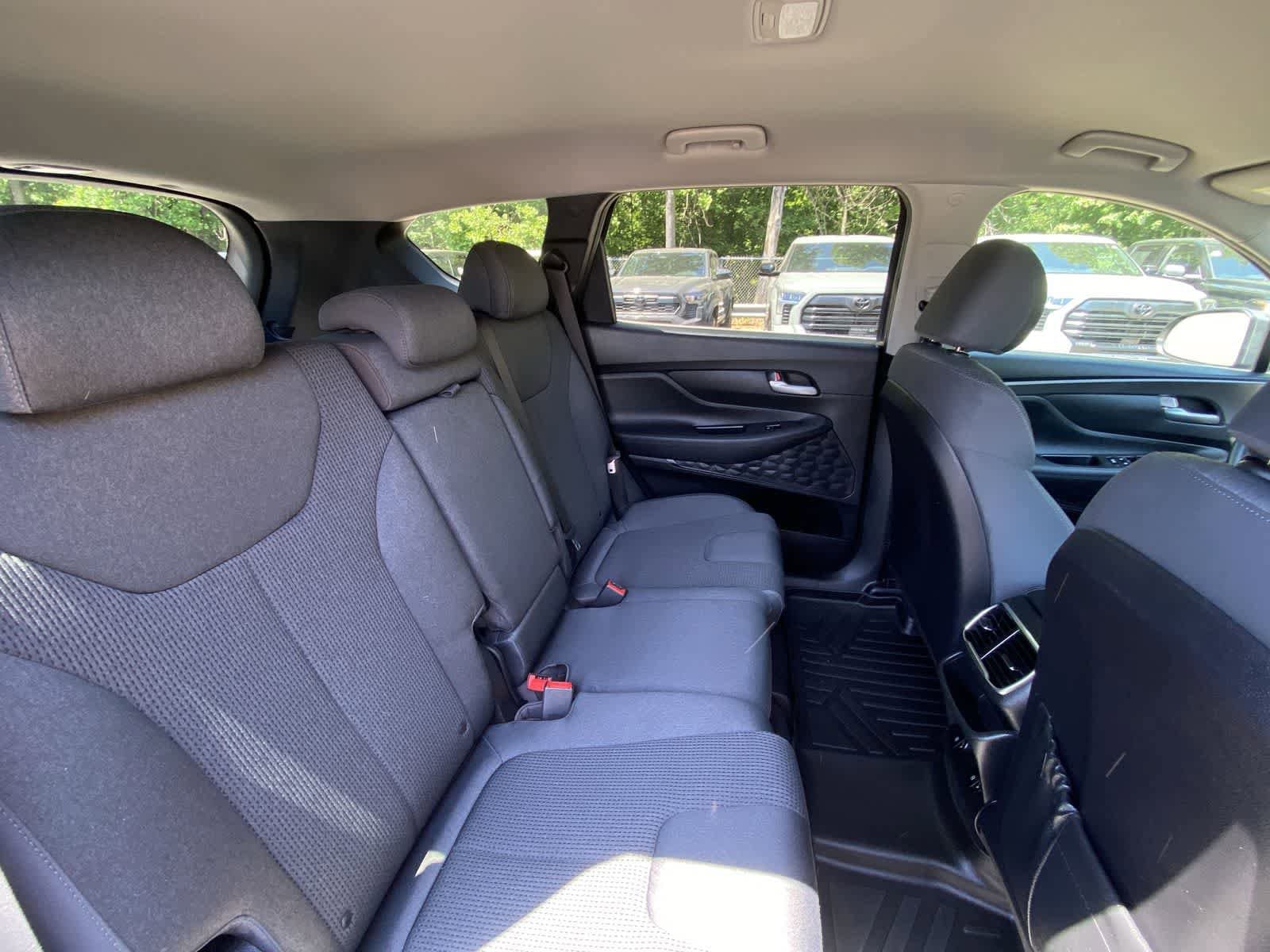 Thumbnail: 2019 Hyundai Santa Fe - 24