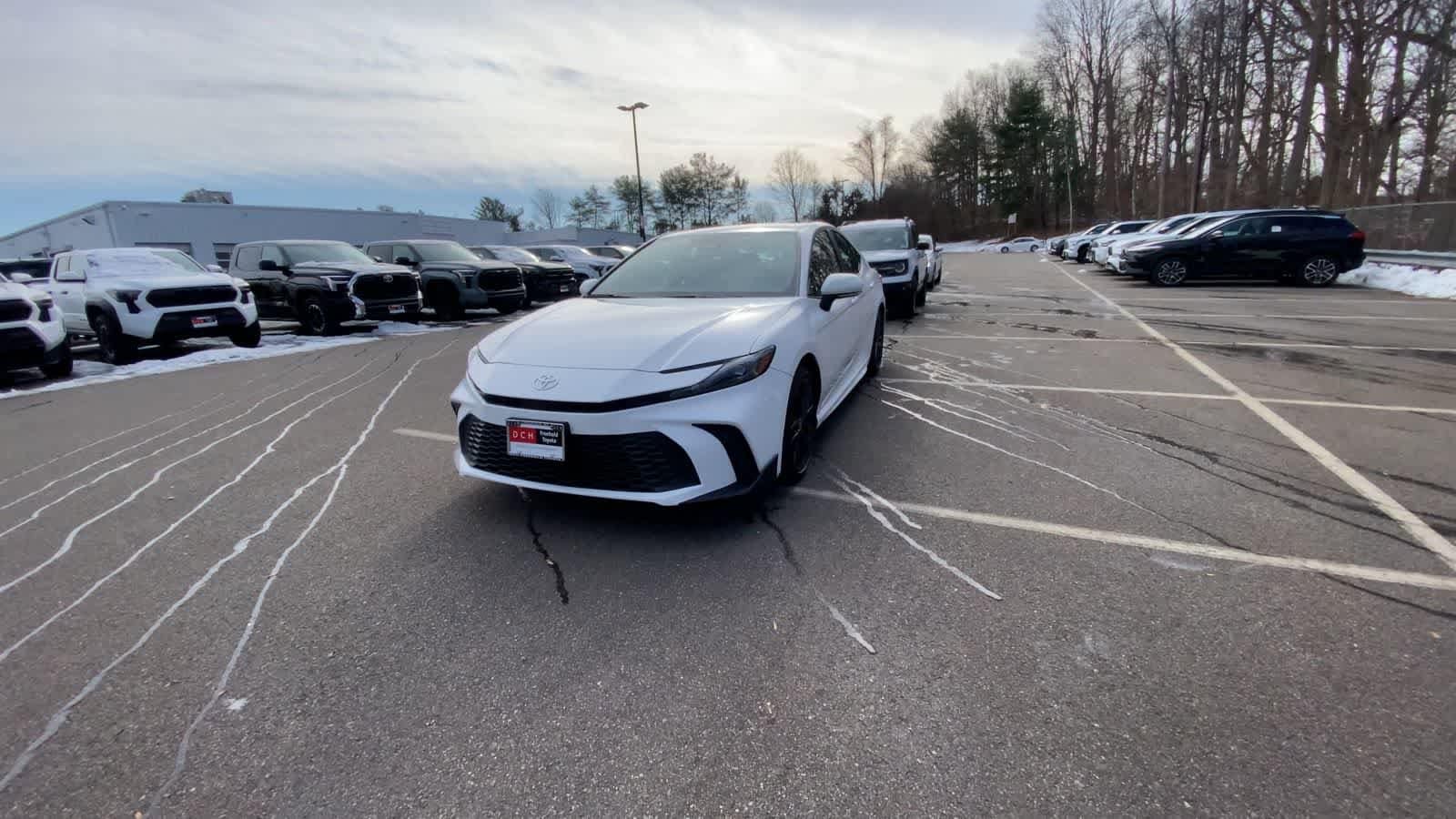 Thumbnail: 2025 Toyota Camry - 9