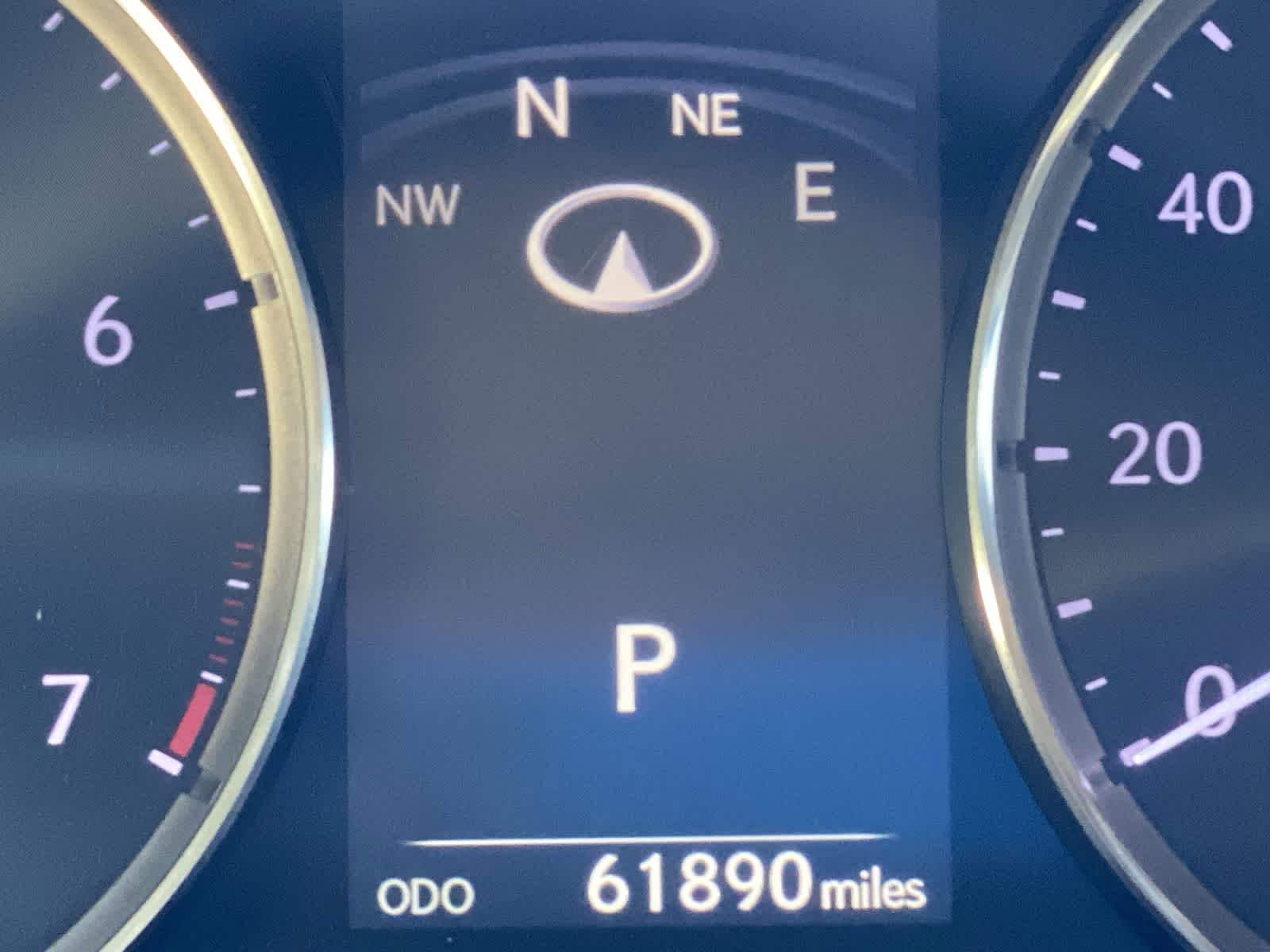 Thumbnail: 2020 Lexus IS - 32