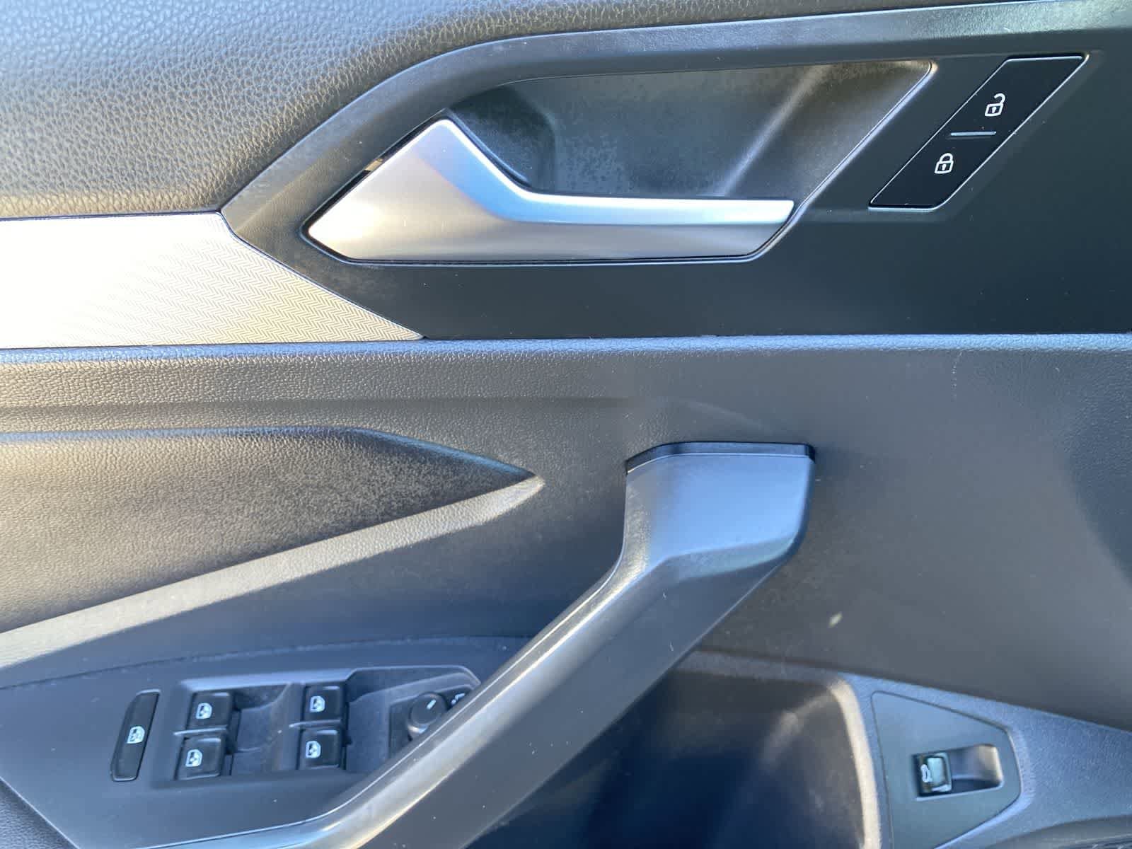 Thumbnail: 2019 Volkswagen Jetta - 23