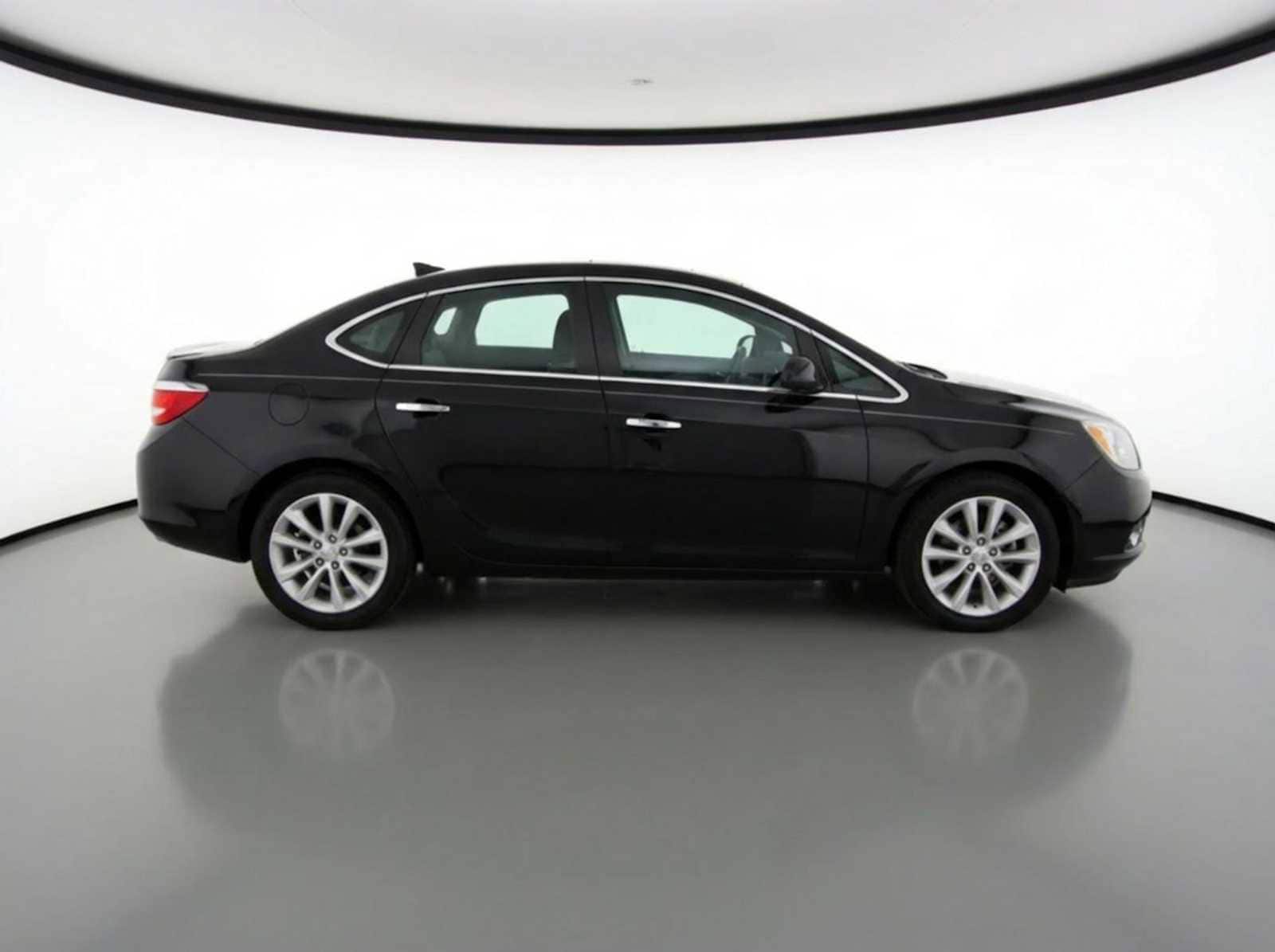 Thumbnail: 2012 Buick Verano - 4