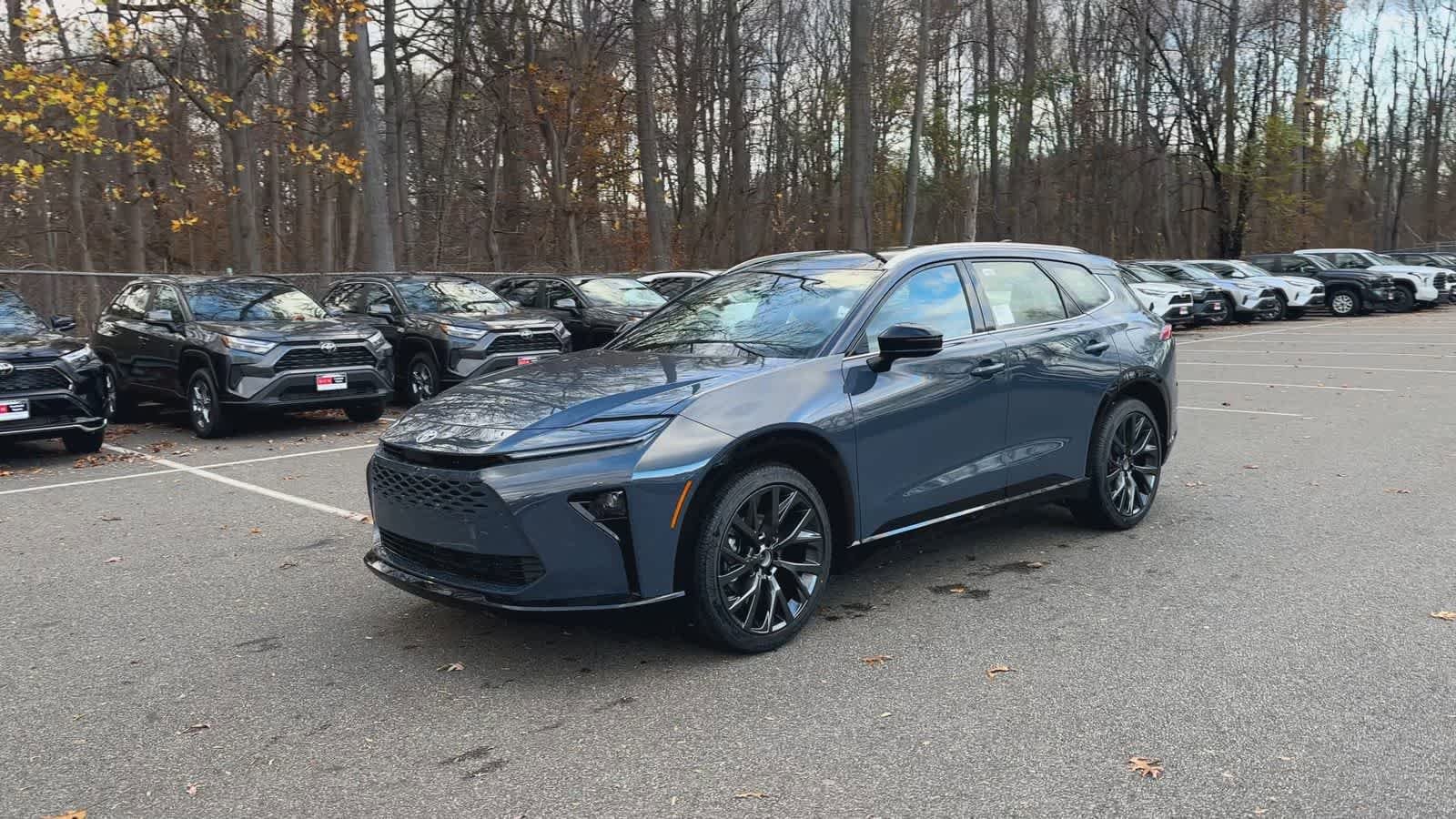 Thumbnail: 2025 Toyota Crown Signia - 4