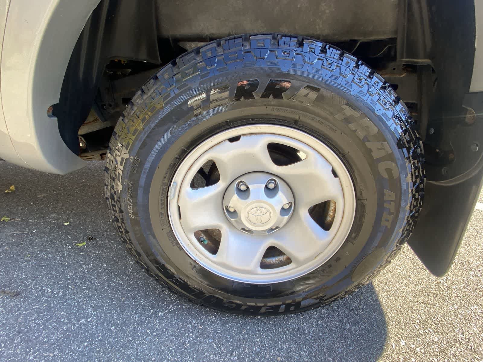 Thumbnail: 2009 Toyota Tacoma - 11