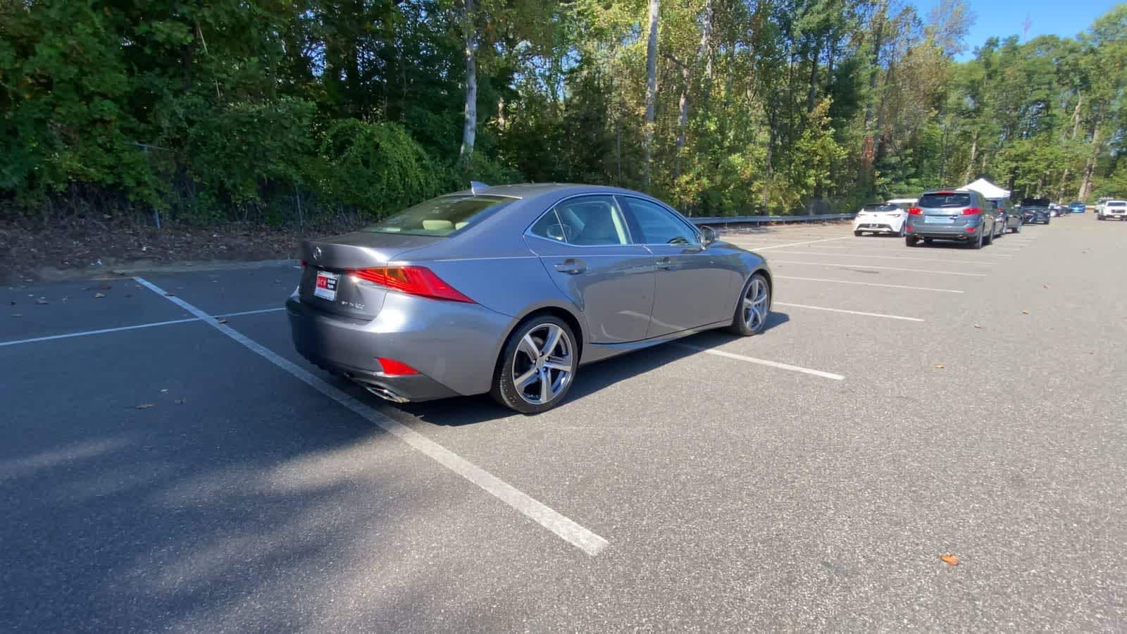 Thumbnail: 2020 Lexus IS - 8