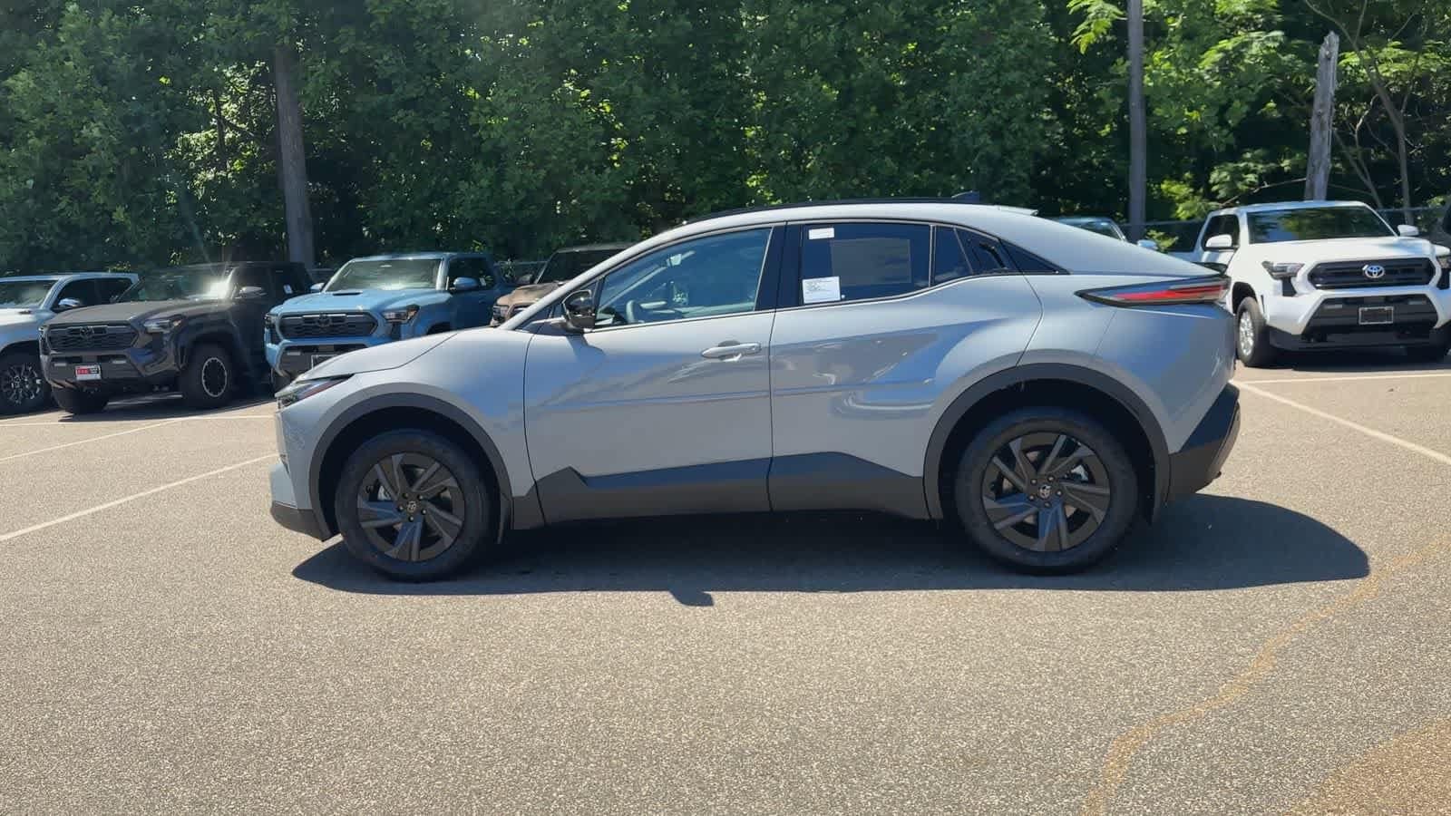 Thumbnail: 2026 Toyota C-HR - 5
