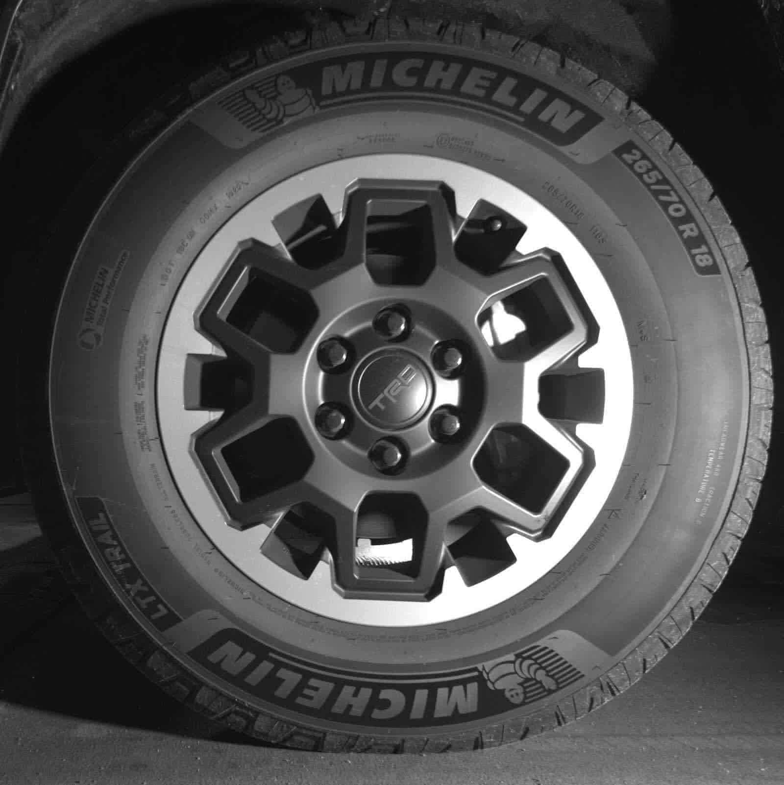 Thumbnail: 2025 Toyota 4Runner - 9