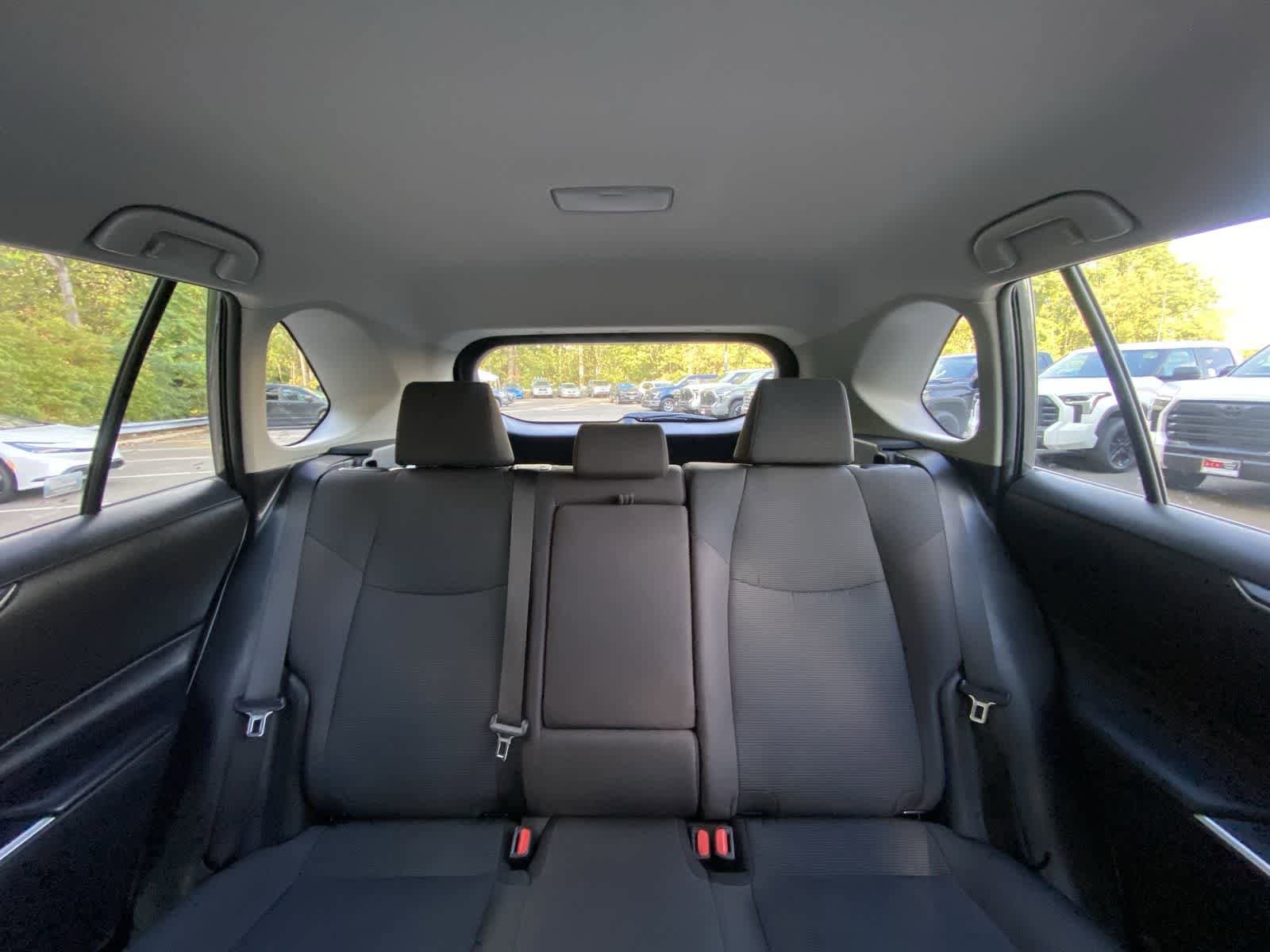 Thumbnail: 2024 Toyota RAV4 - 24