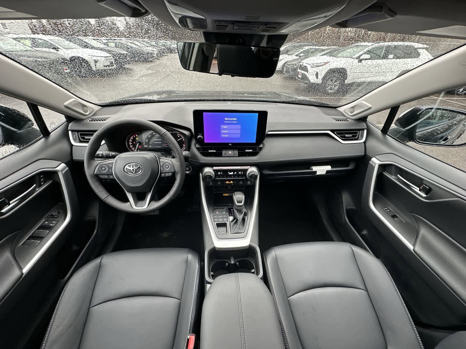 Thumbnail: 2025 Toyota RAV4 - 34