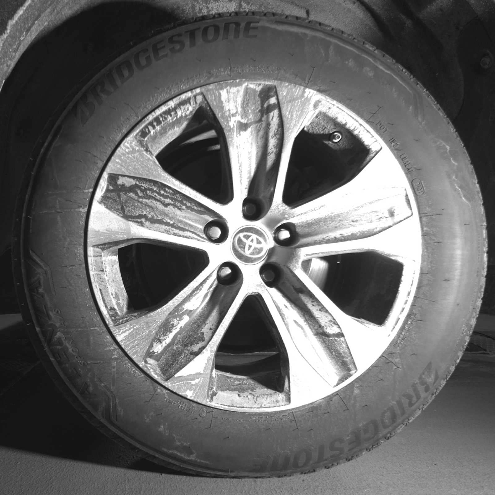 Thumbnail: 2021 Toyota Highlander - 21