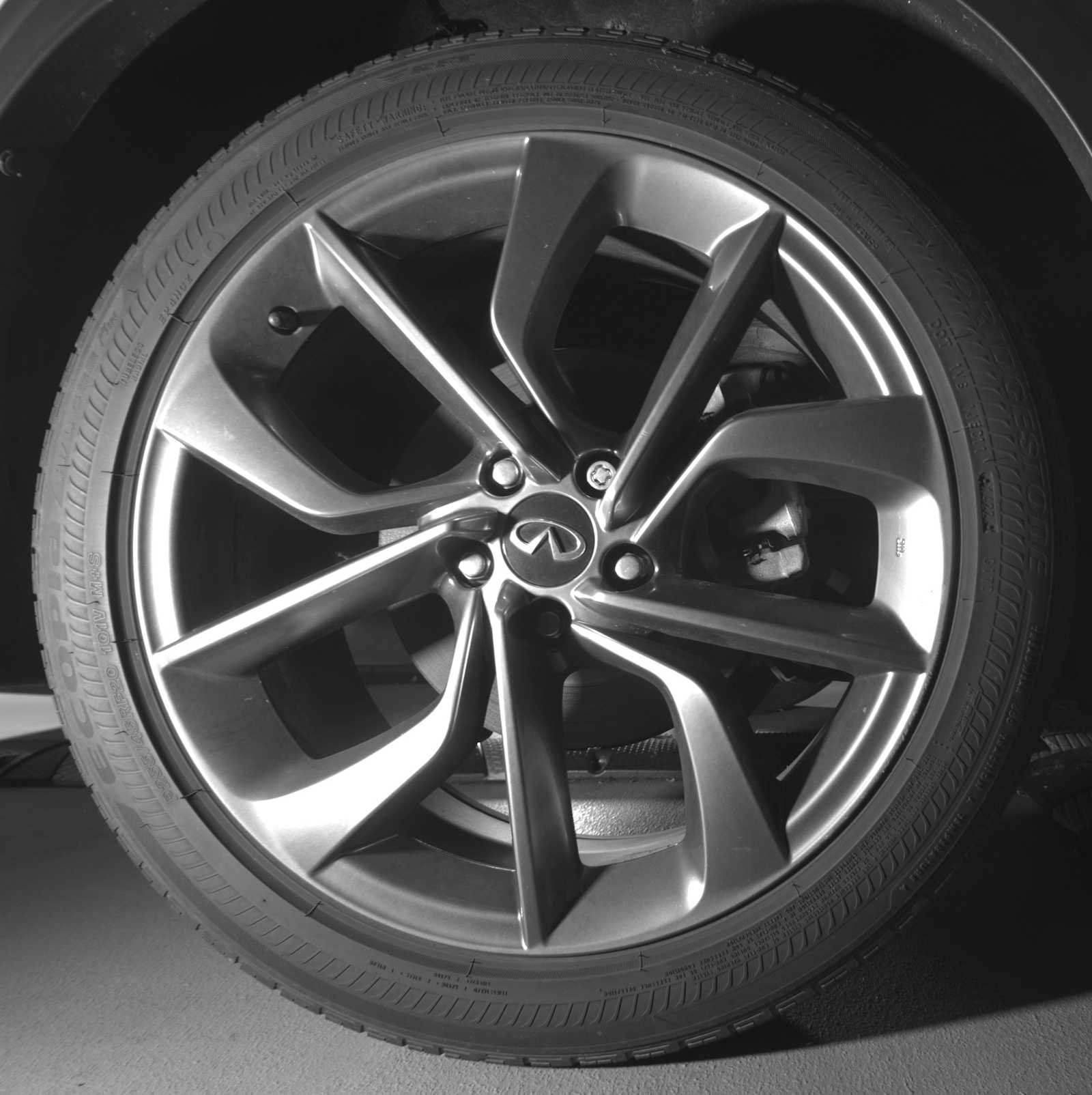 Thumbnail: 2022 INFINITI QX50 - 10