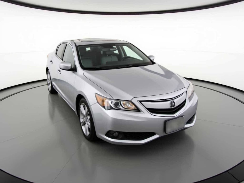 Used 2013 Acura ILX 2.0L w/Premium Package (A5) Sedan
